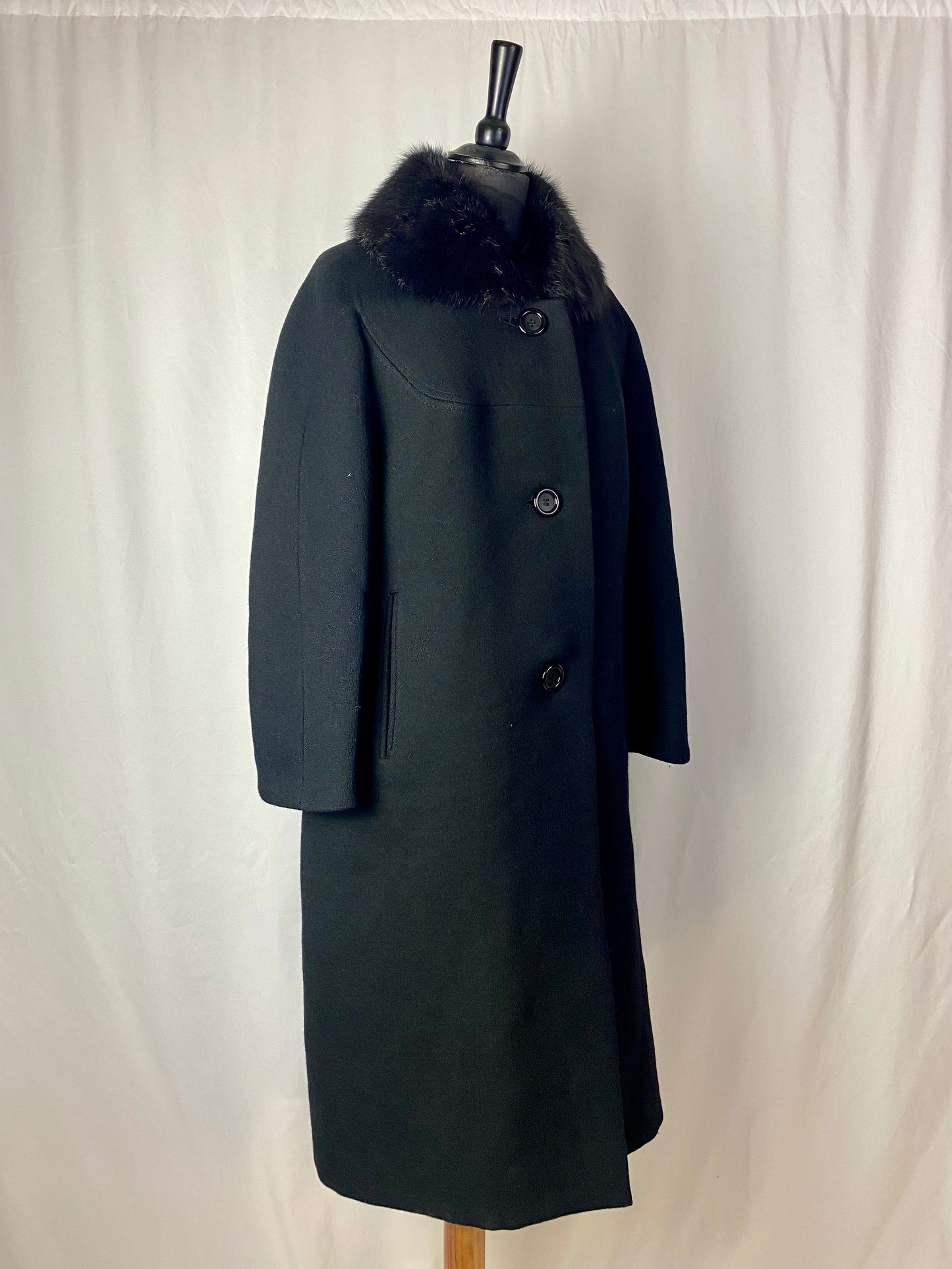 Cappotto anni ‘60 nero - TG. 44/46 circa