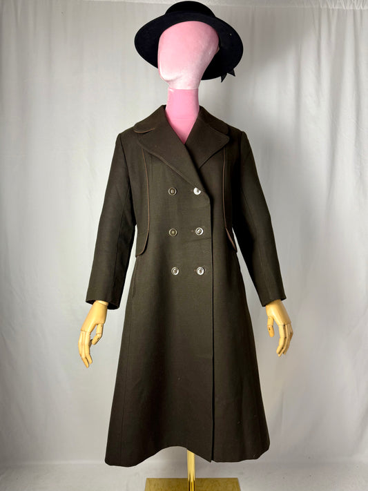 Cappotto anni ‘70 color marrone con profili a contrasto - TG. 42