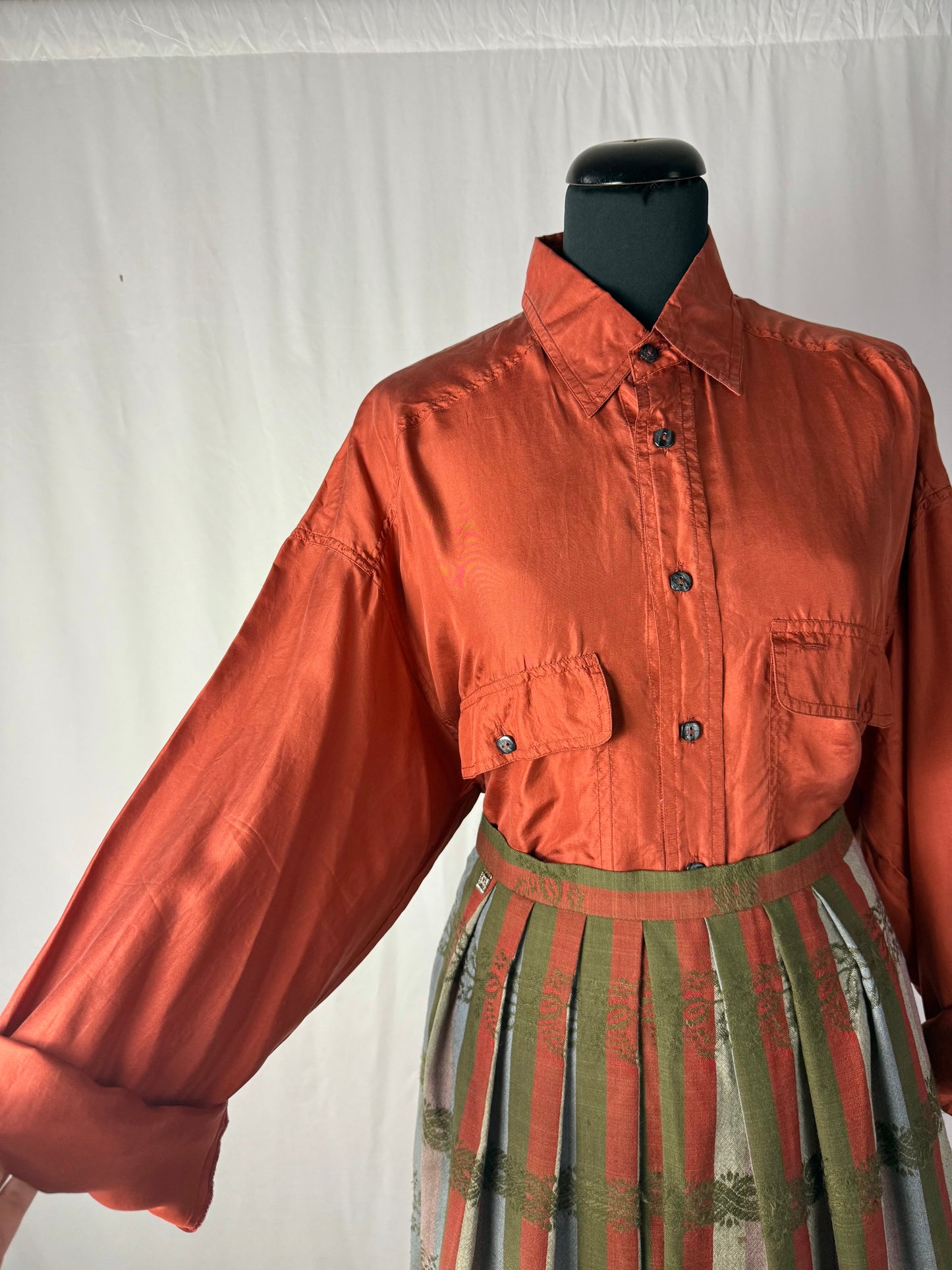 Camicia in pura seta color ruggine - TG. 50/52