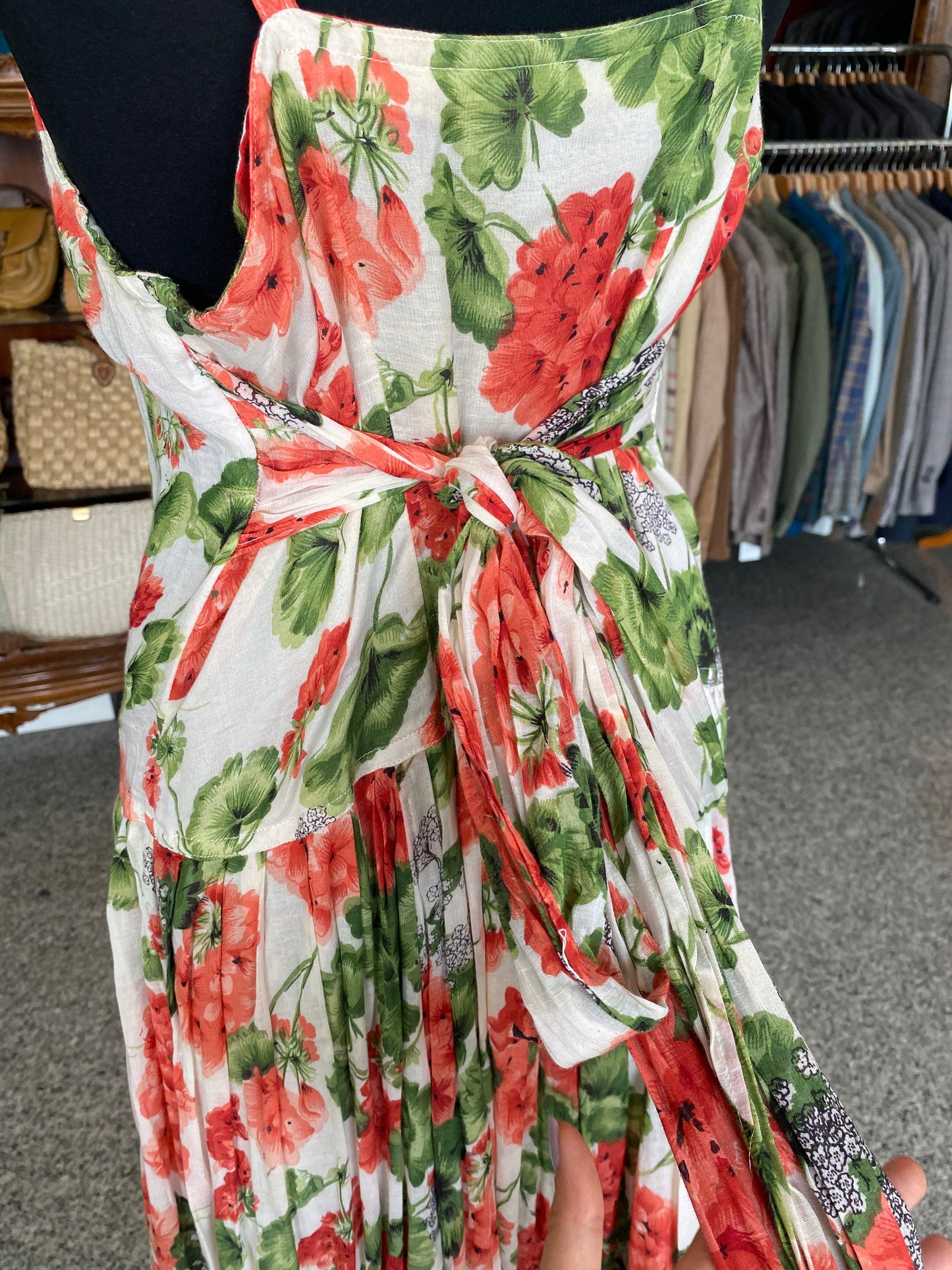 Abito in mussola di cotone con gerani - TG. 40/42