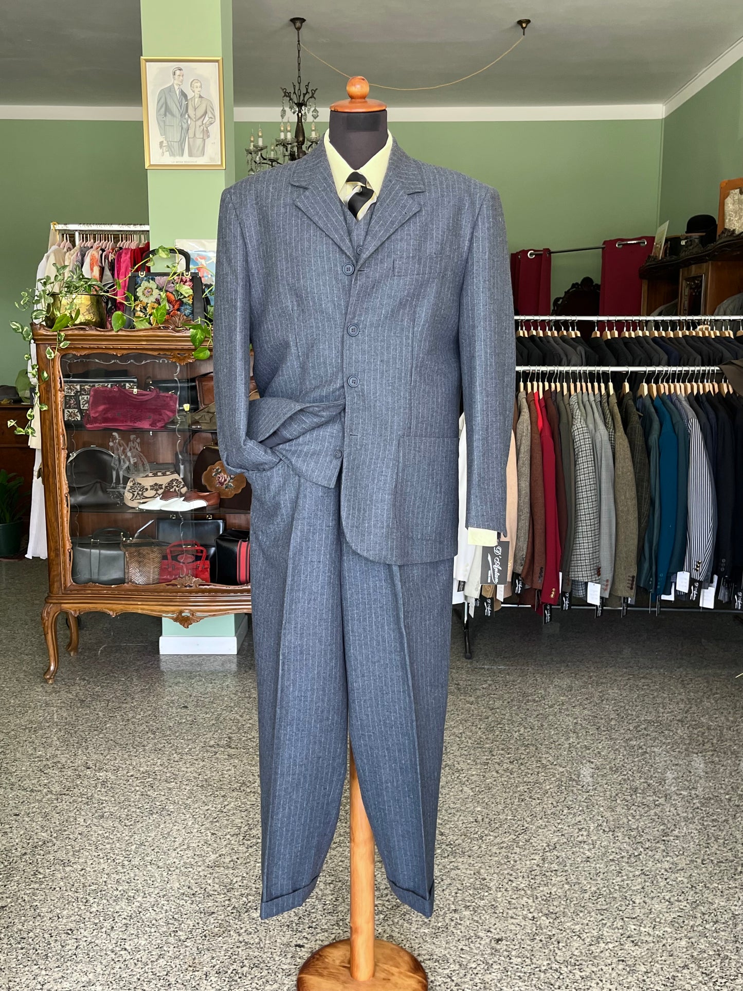 Completo tre pezzi anni ‘90 tg. 50-52 corta