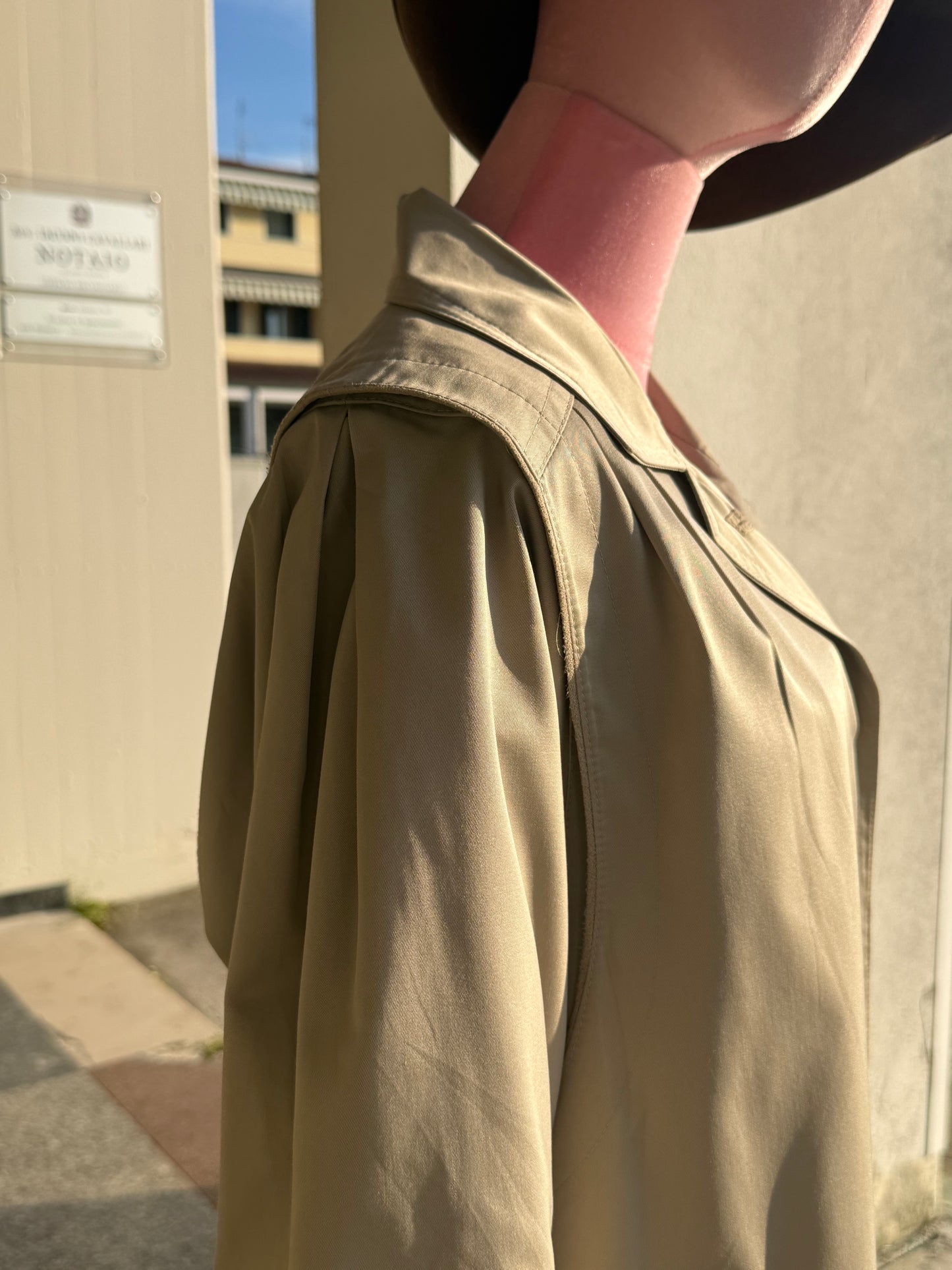 Trench fine anni ‘70 beige - TG. 44