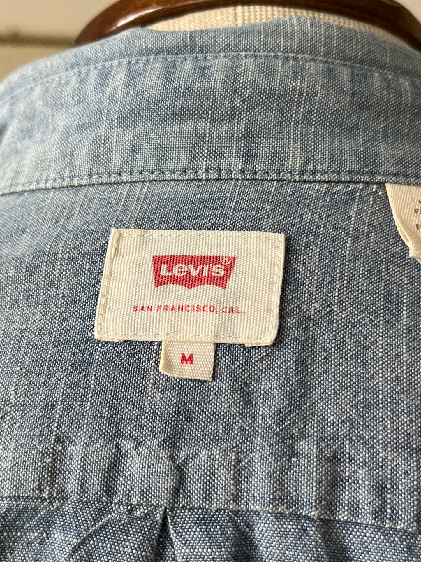 Camicia Levi’s in jeans tg. S-M