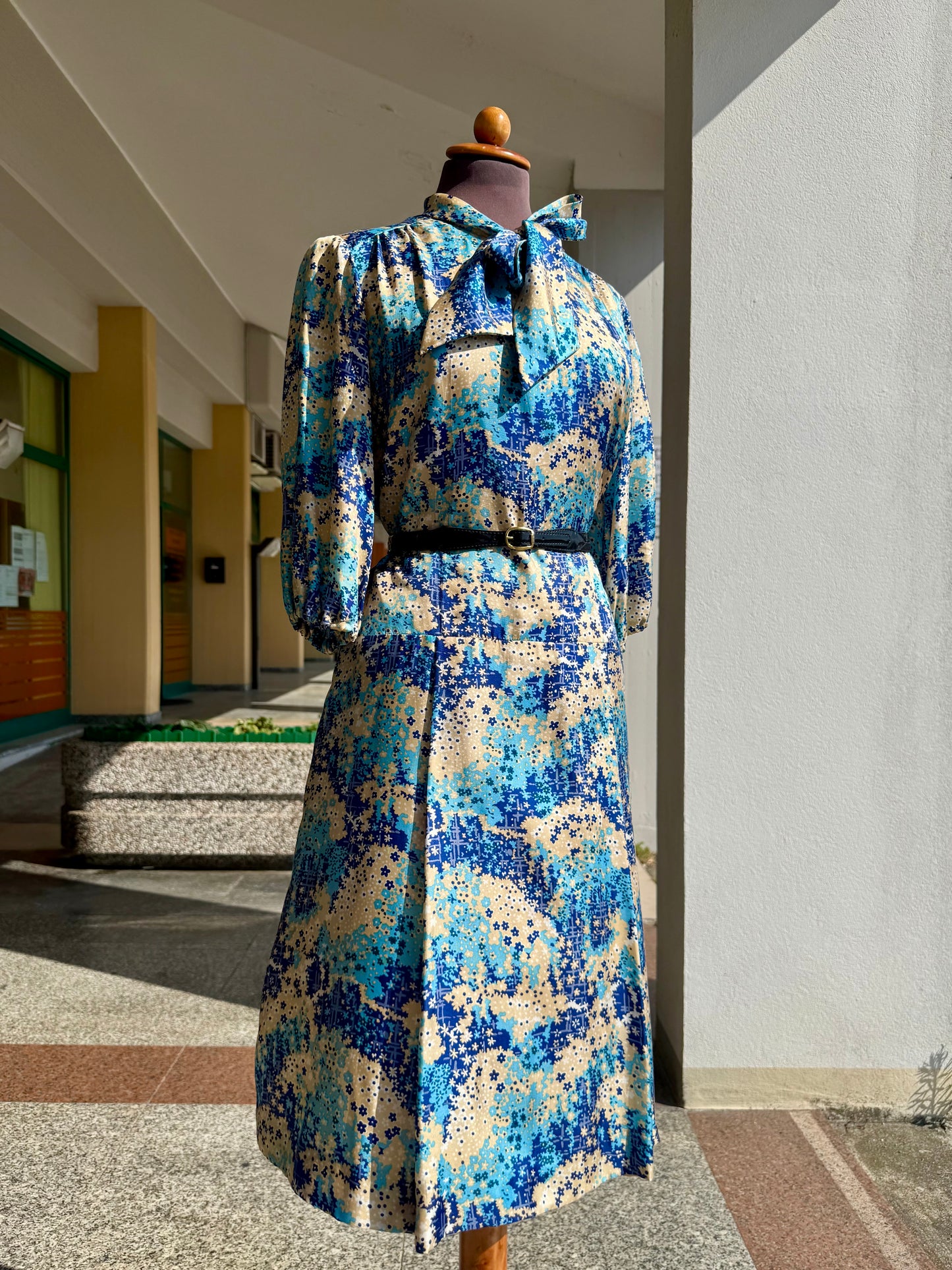 Abito anni ‘70 in seta - TG. 44 circa