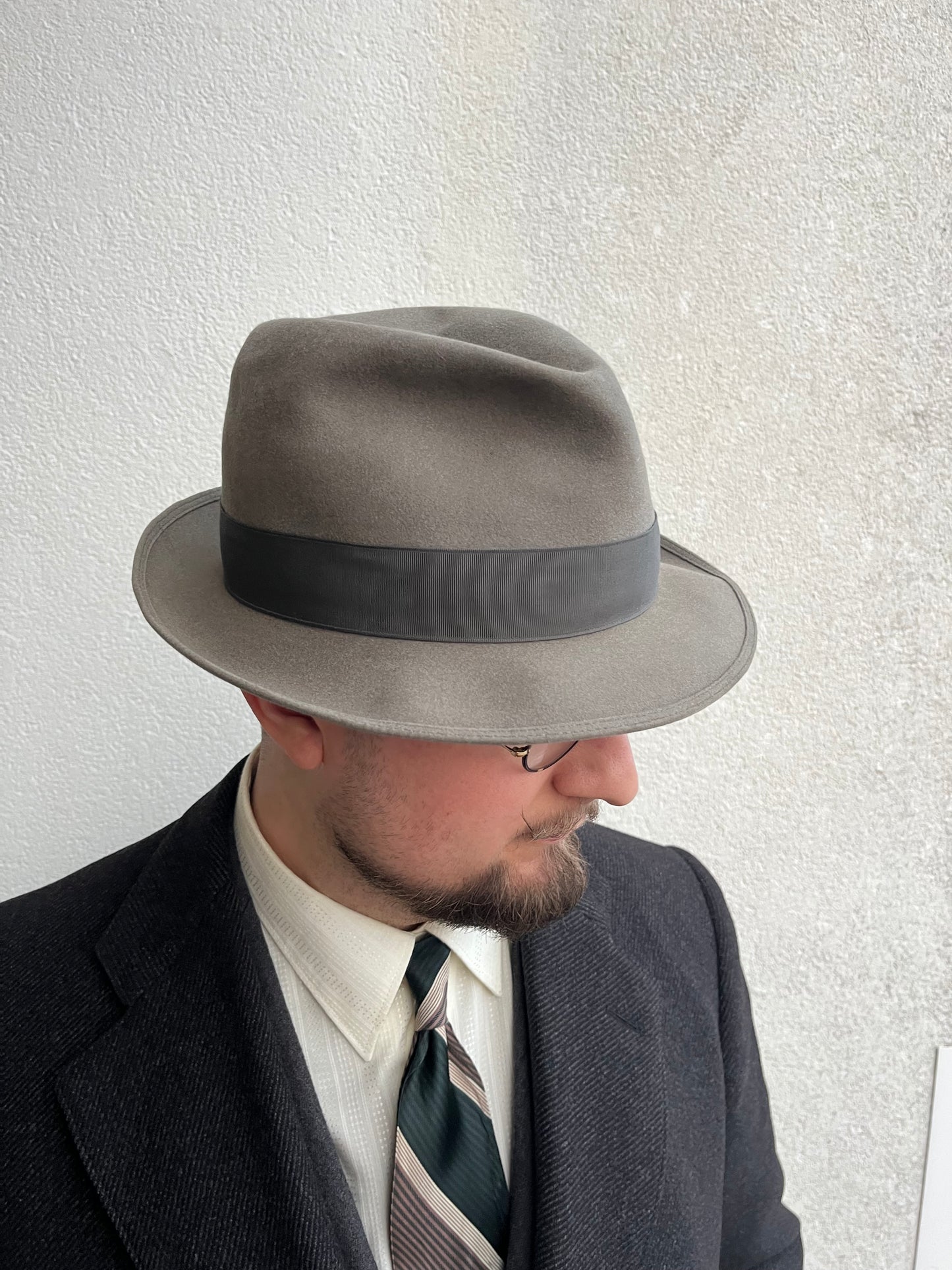 Cappello anni ‘60 grigio