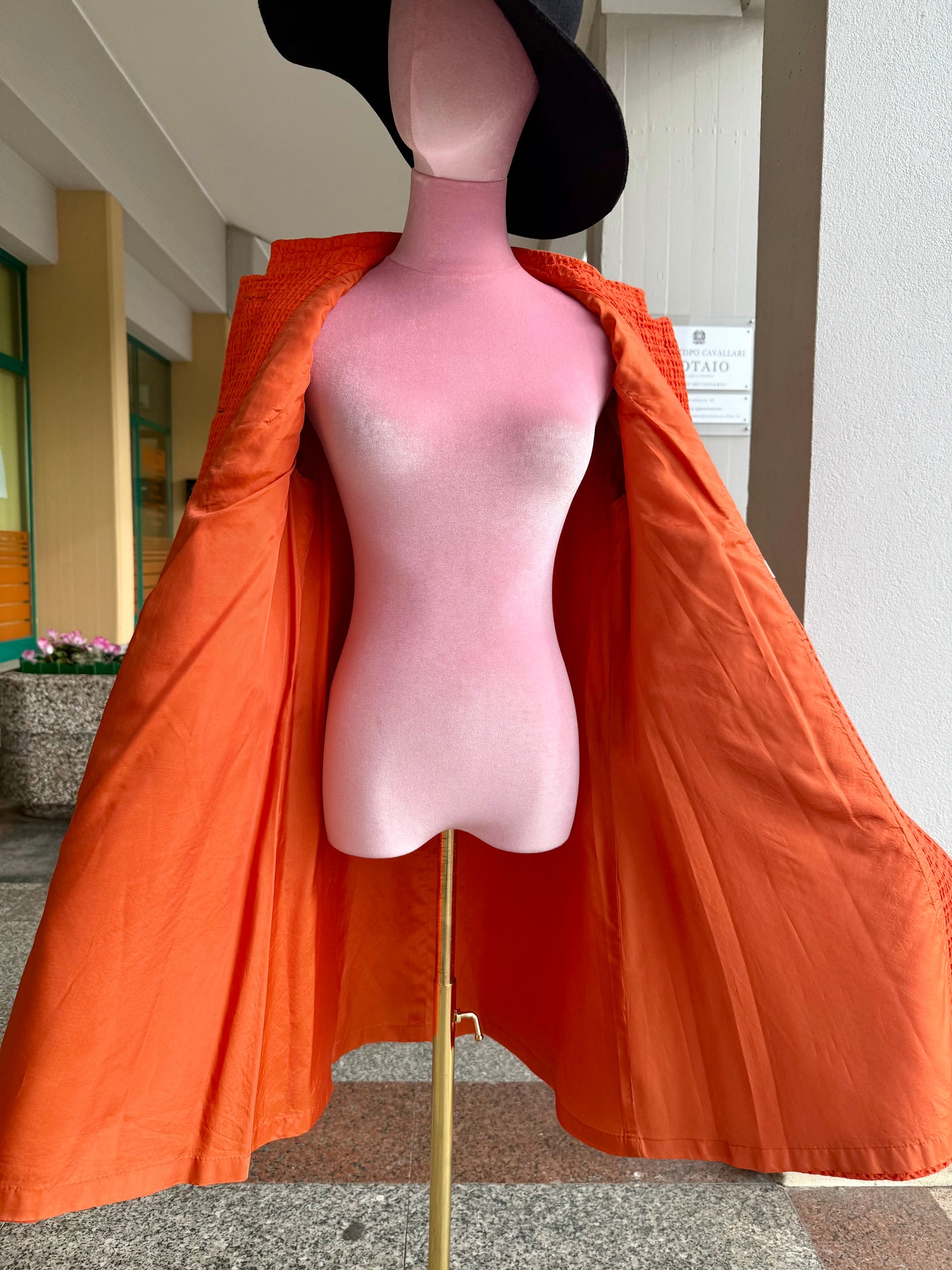 Cappotto anni ‘60 arancione - TG. 40/42