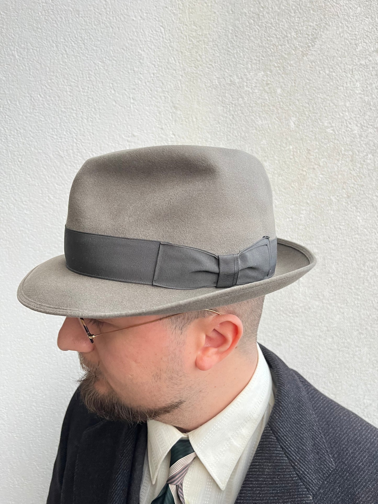 Cappello anni ‘60 grigio