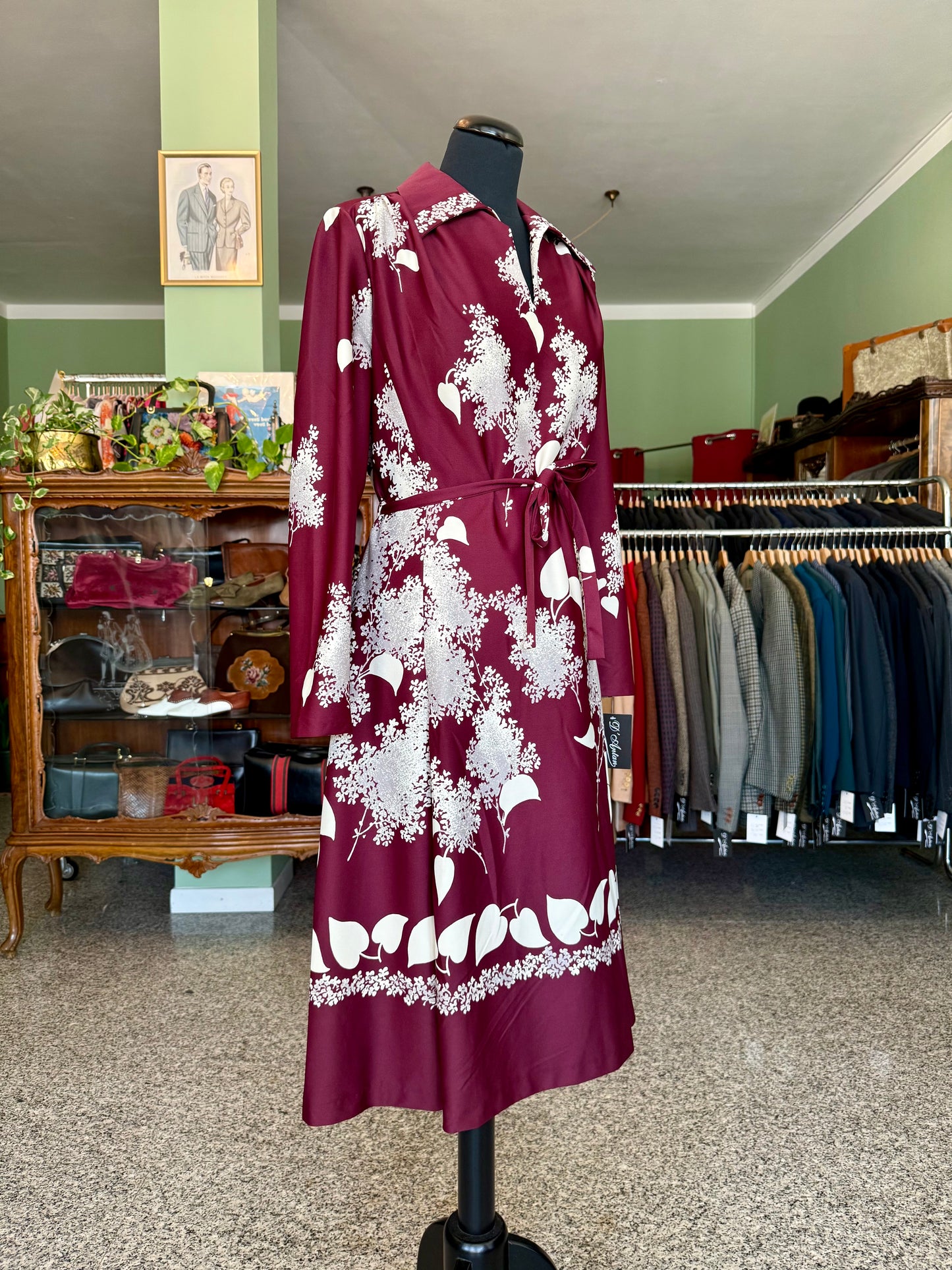 Abito bordeaux con stampa floreale bianca - TG. 44/46