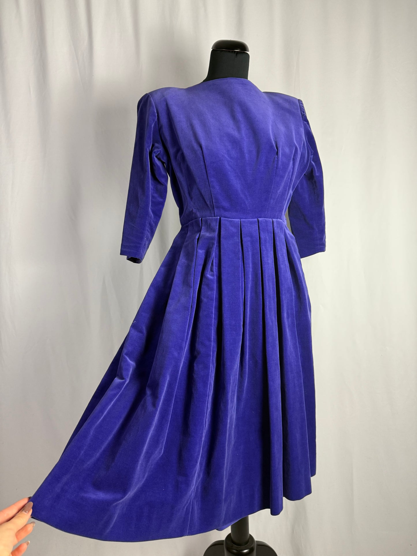 Abito anni ‘50 in velluto blu cobalto - TG. 38/40