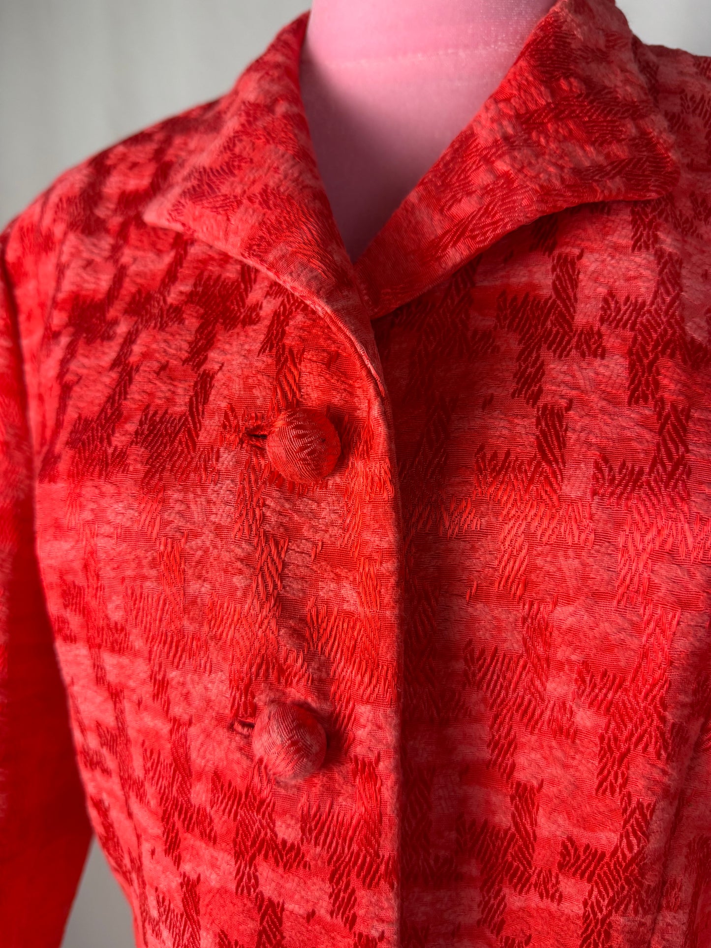 Giacca anni ‘60 color corallo in cotone operato – TG. 44