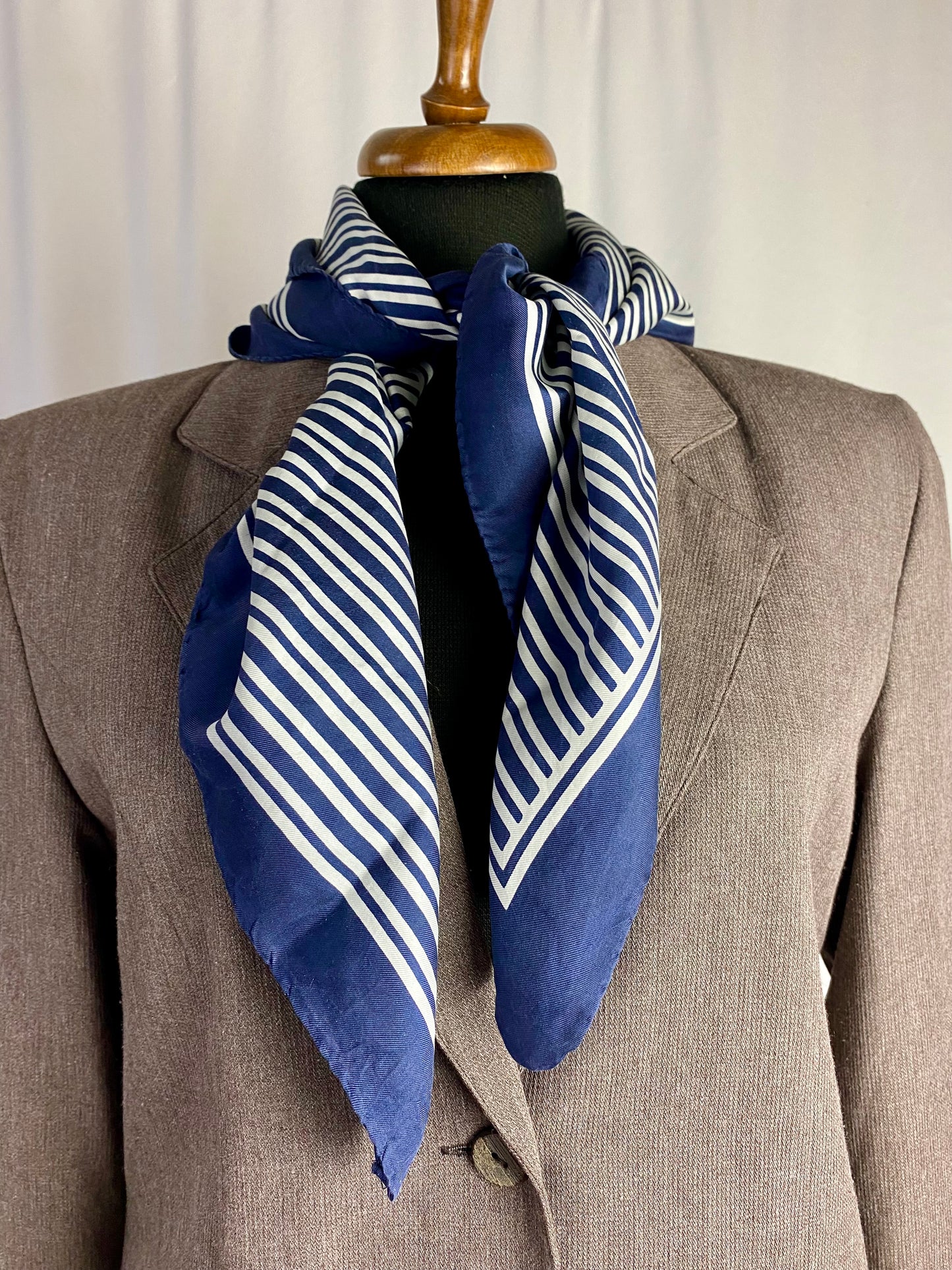 Foulard in seta Jean Jacques