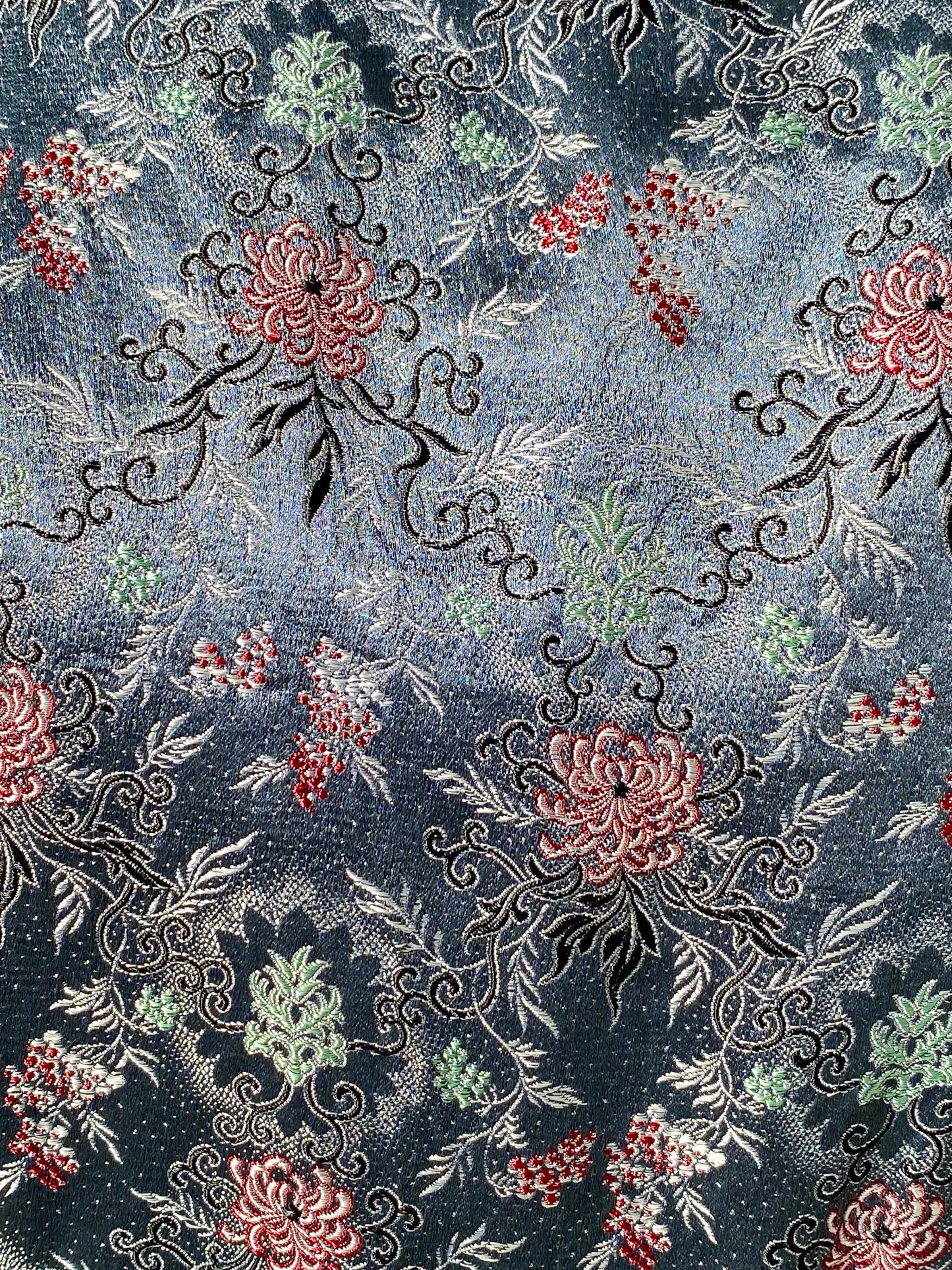 Abito anni ’60 in pura seta broccata – Motivo floreale orientale - TG. 40