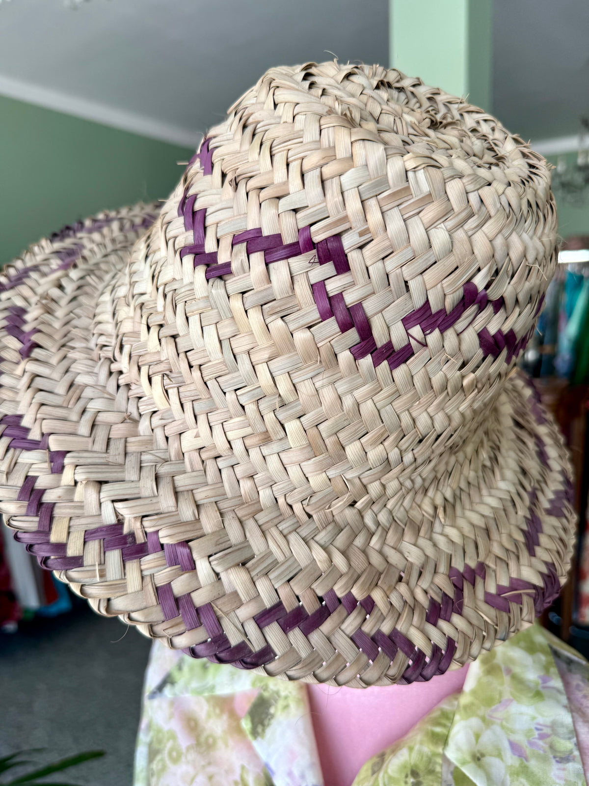 Cappello di paglia artigianale
