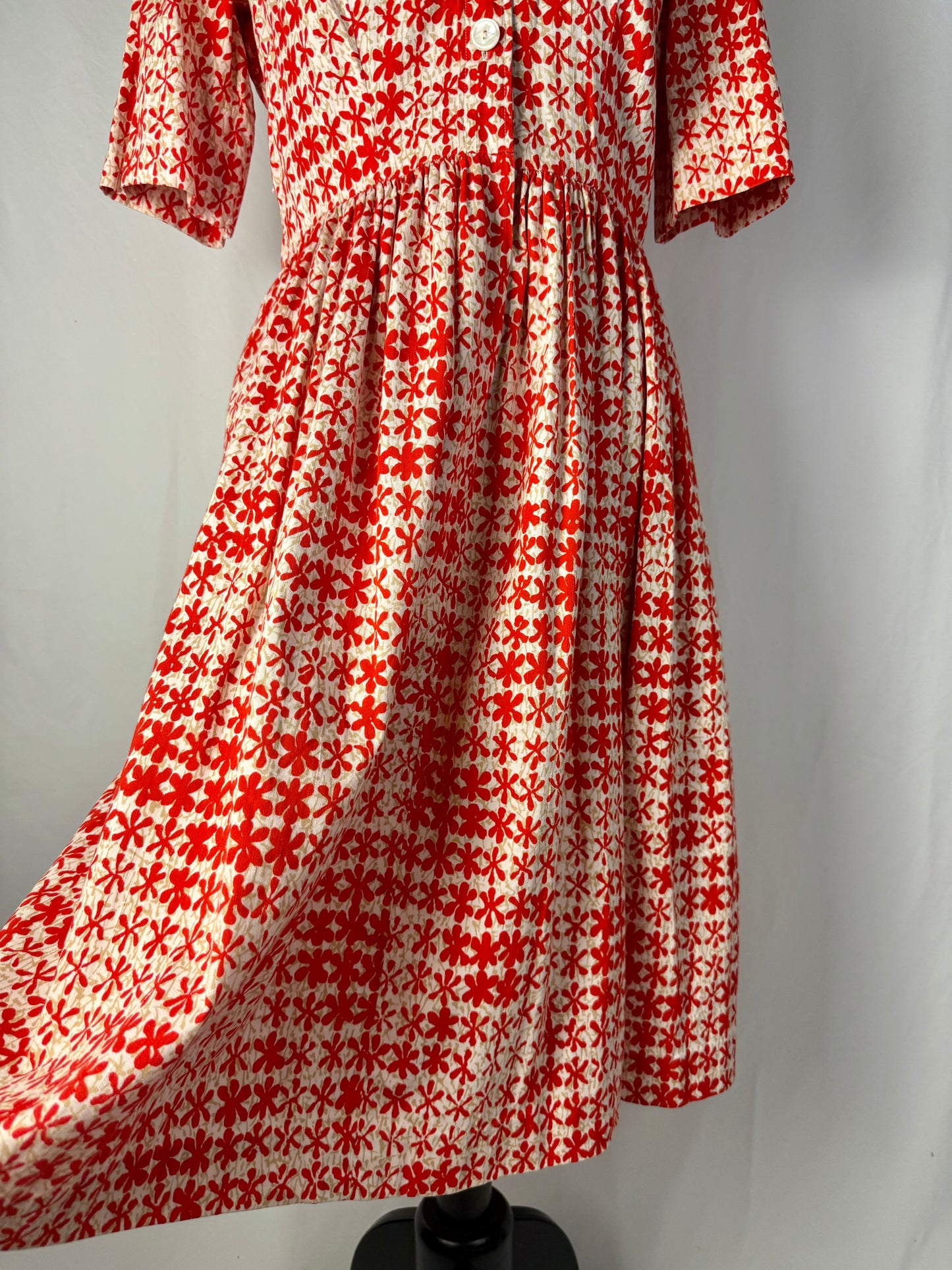 Abito anni ‘50 con fiori rossi - TG. 42