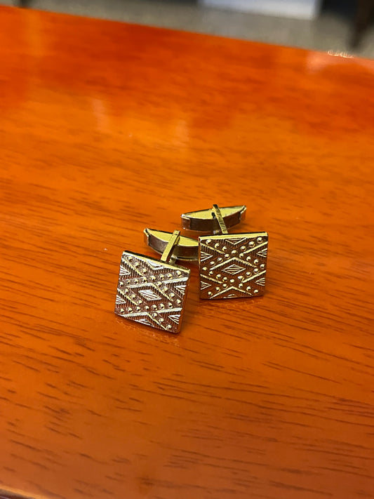 Gemelli dorati quadrati