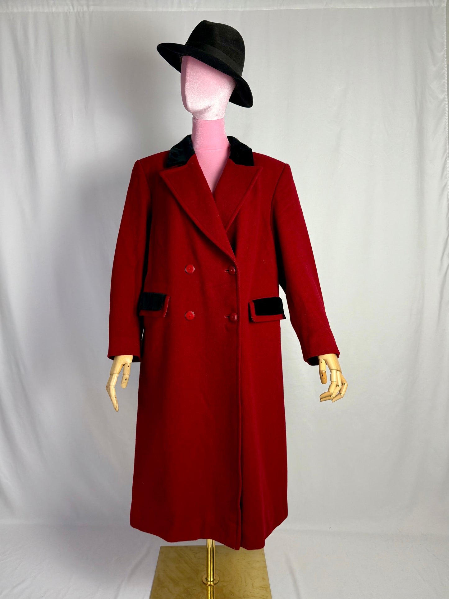 Cappotto rosso con profili neri - TG. 48/50