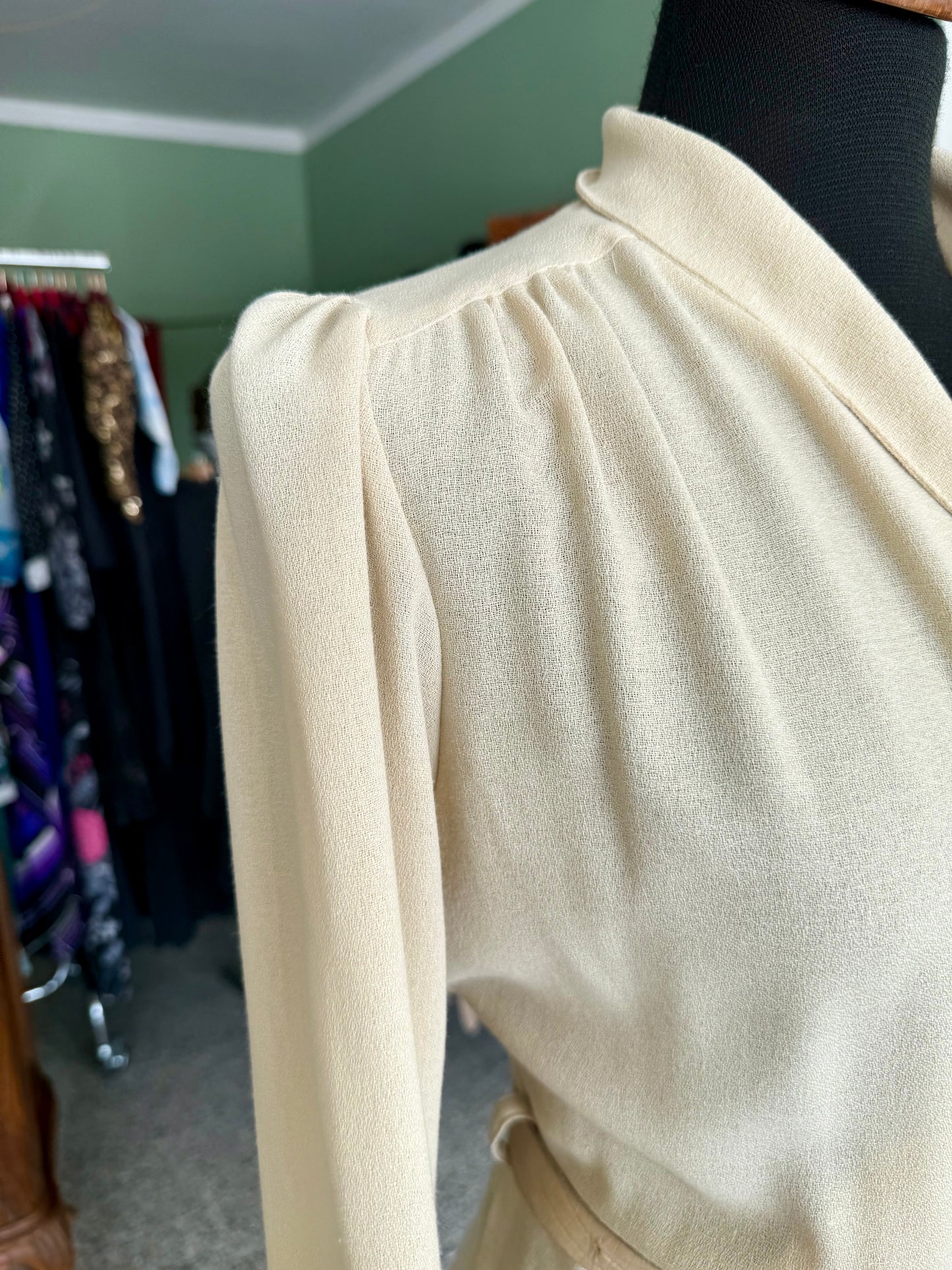 Abito anni ‘70 classico color crema - TG. 42/44
