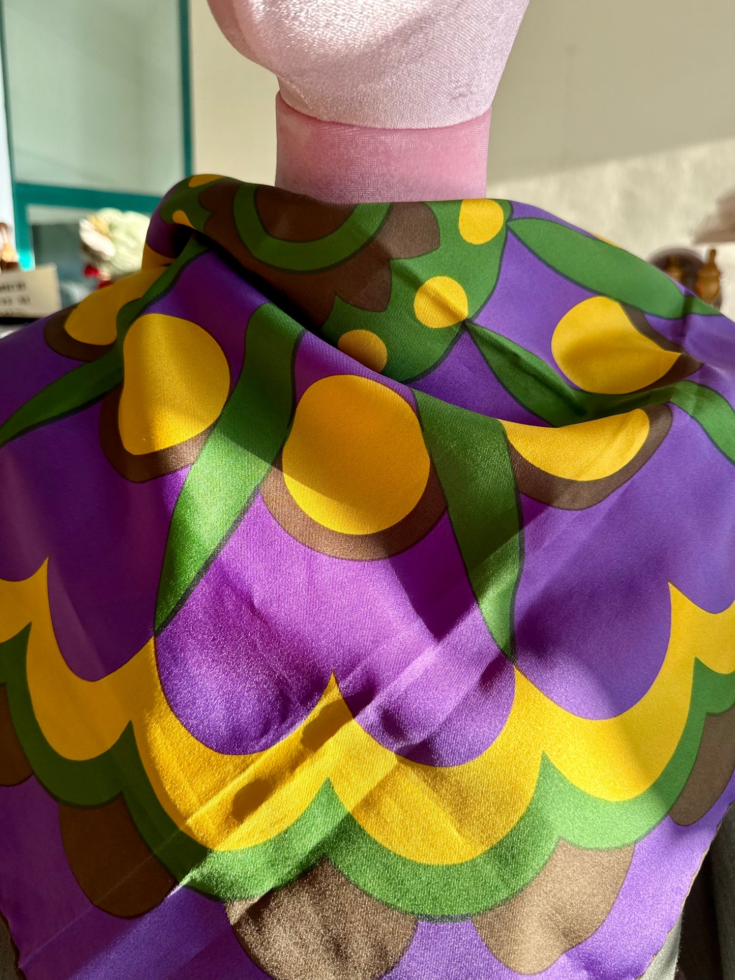 Foulard anni ‘70 con stampa grafica