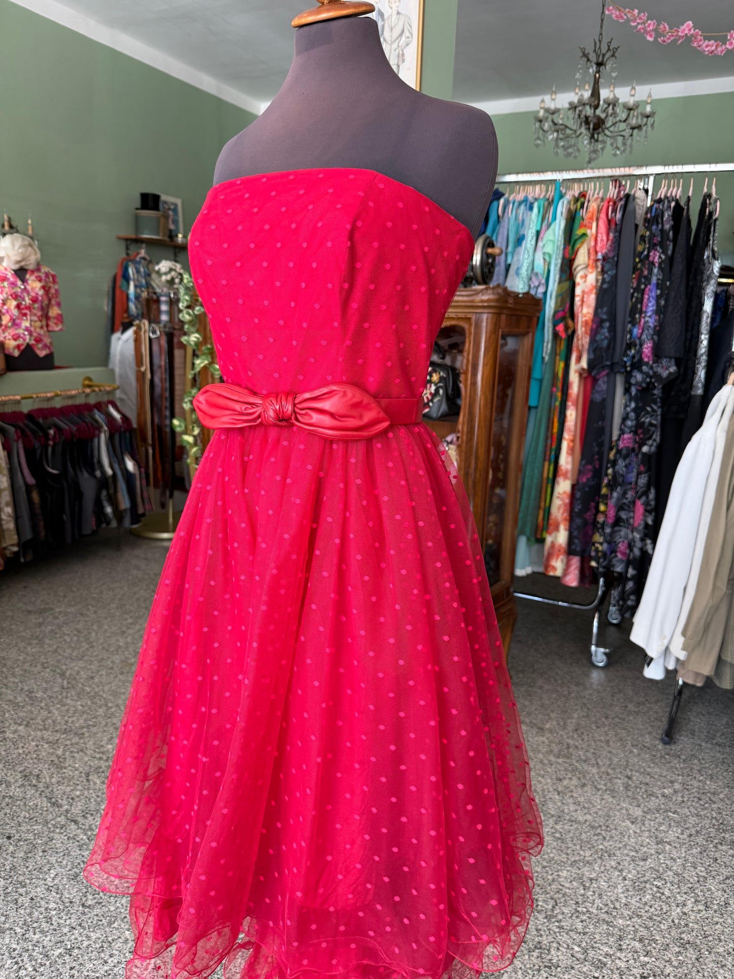 Abito anni ‘80 bustier in tulle rosso - TG. 38/40
