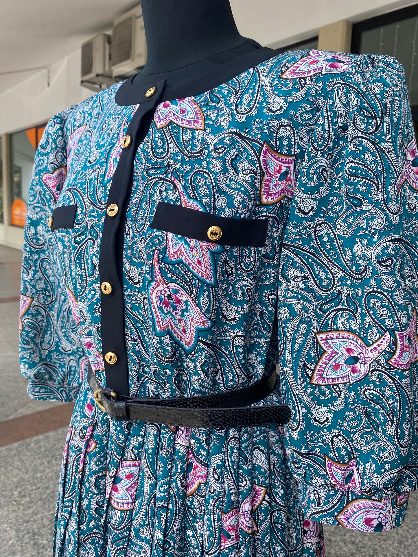 Abito anni ‘80 classico - TG. 44/46