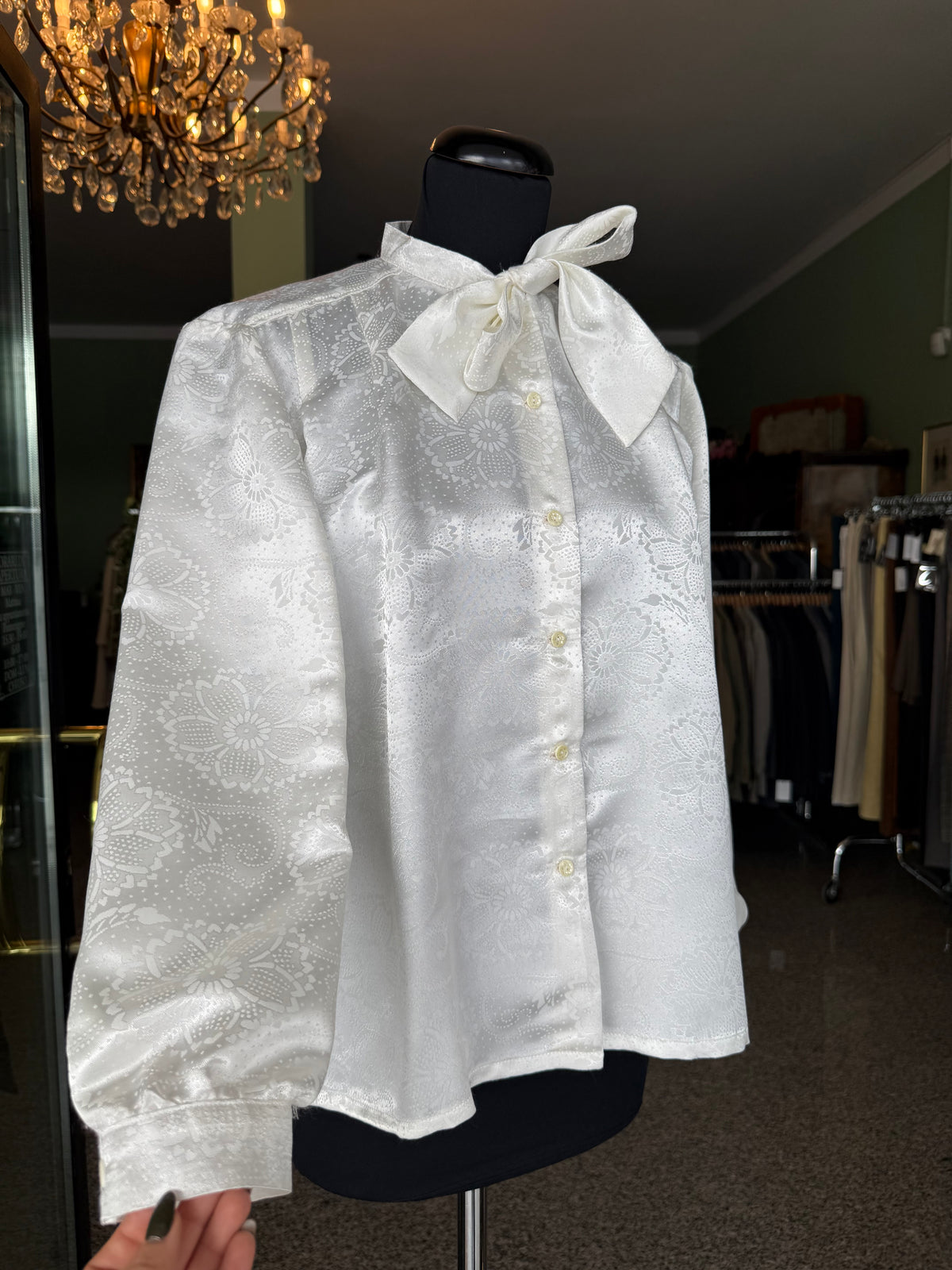Camicia bianca con fiocco - TG. 42/44