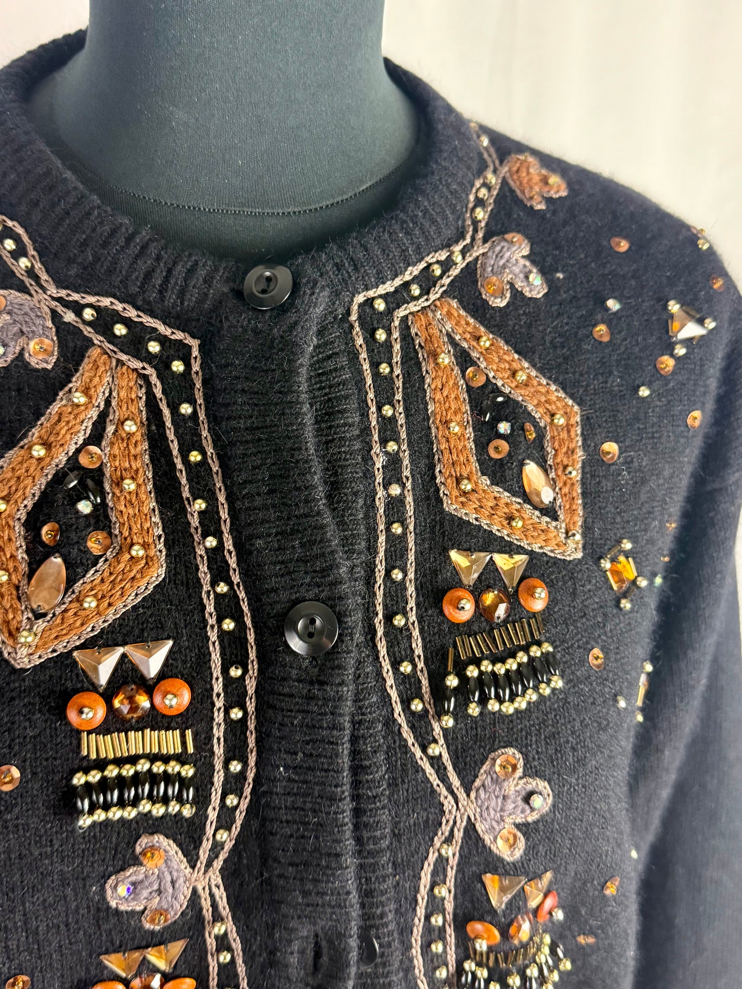 Cardigan in angora con ricami gioiello - TG. 42/44