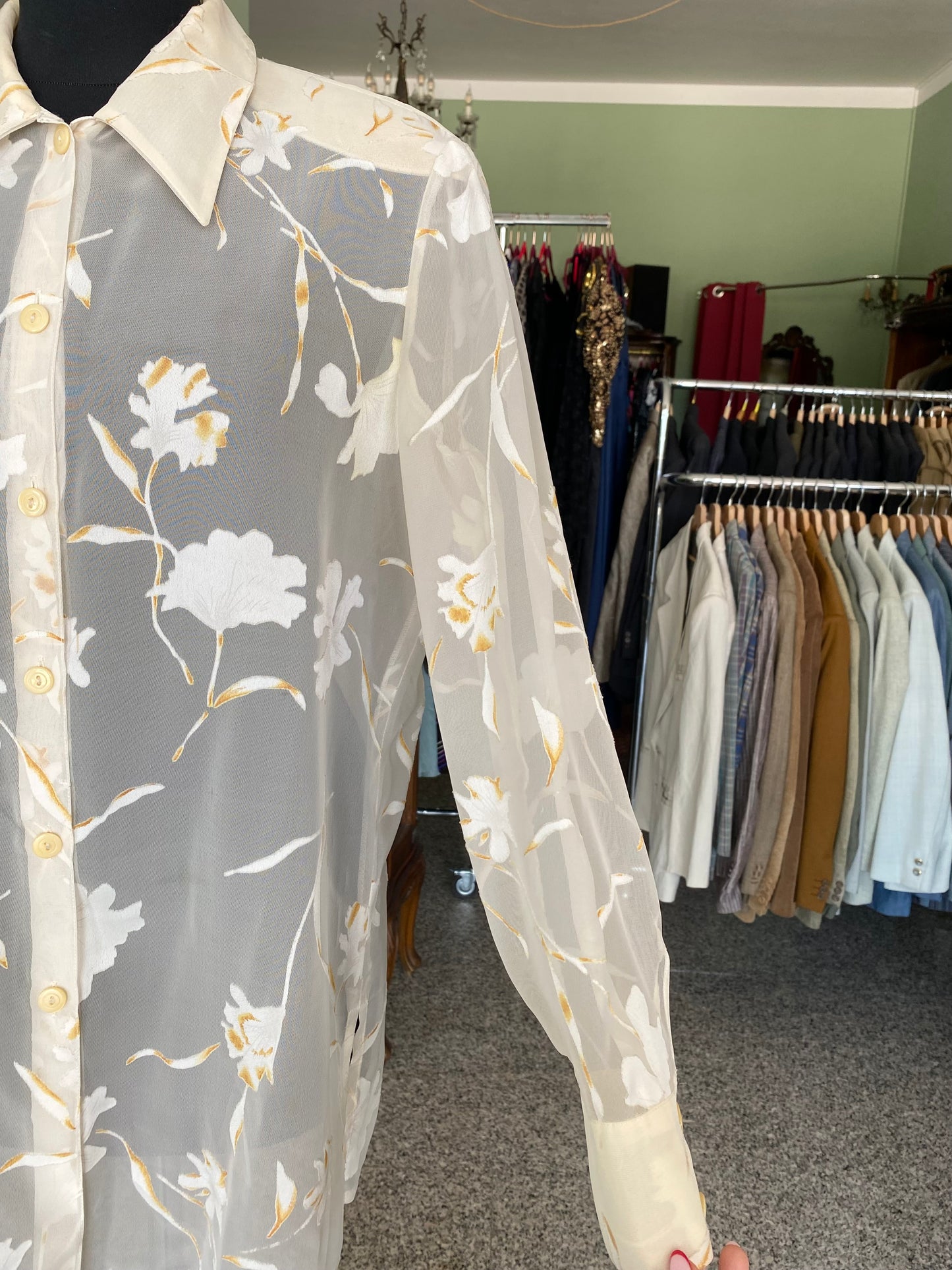 Camicia semi trasparente in chiffon vaniglia - TG. 44