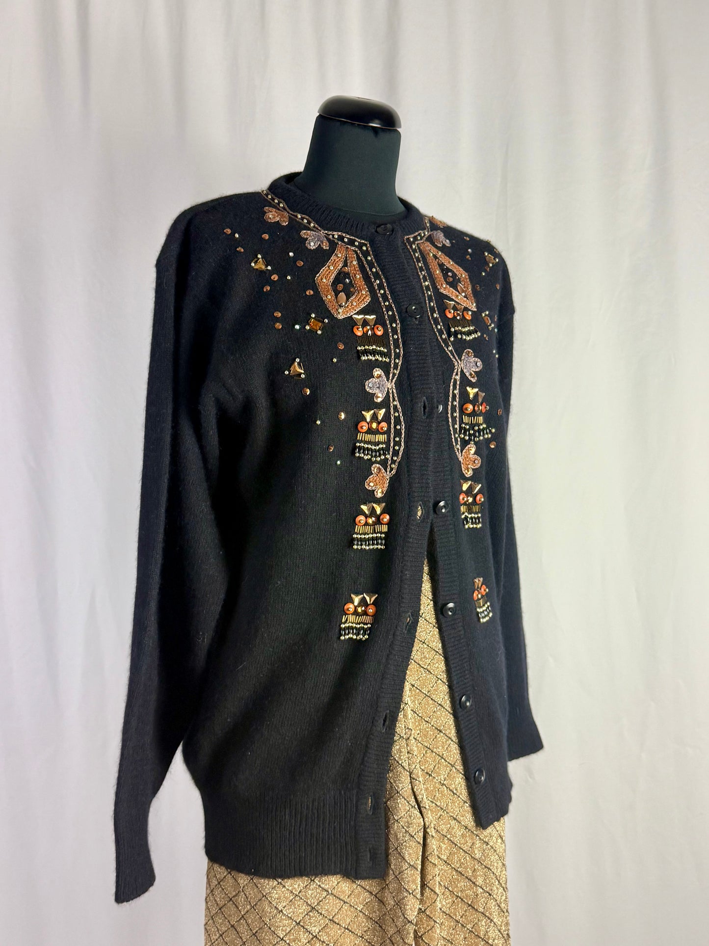 Cardigan in angora con ricami gioiello - TG. 42/44
