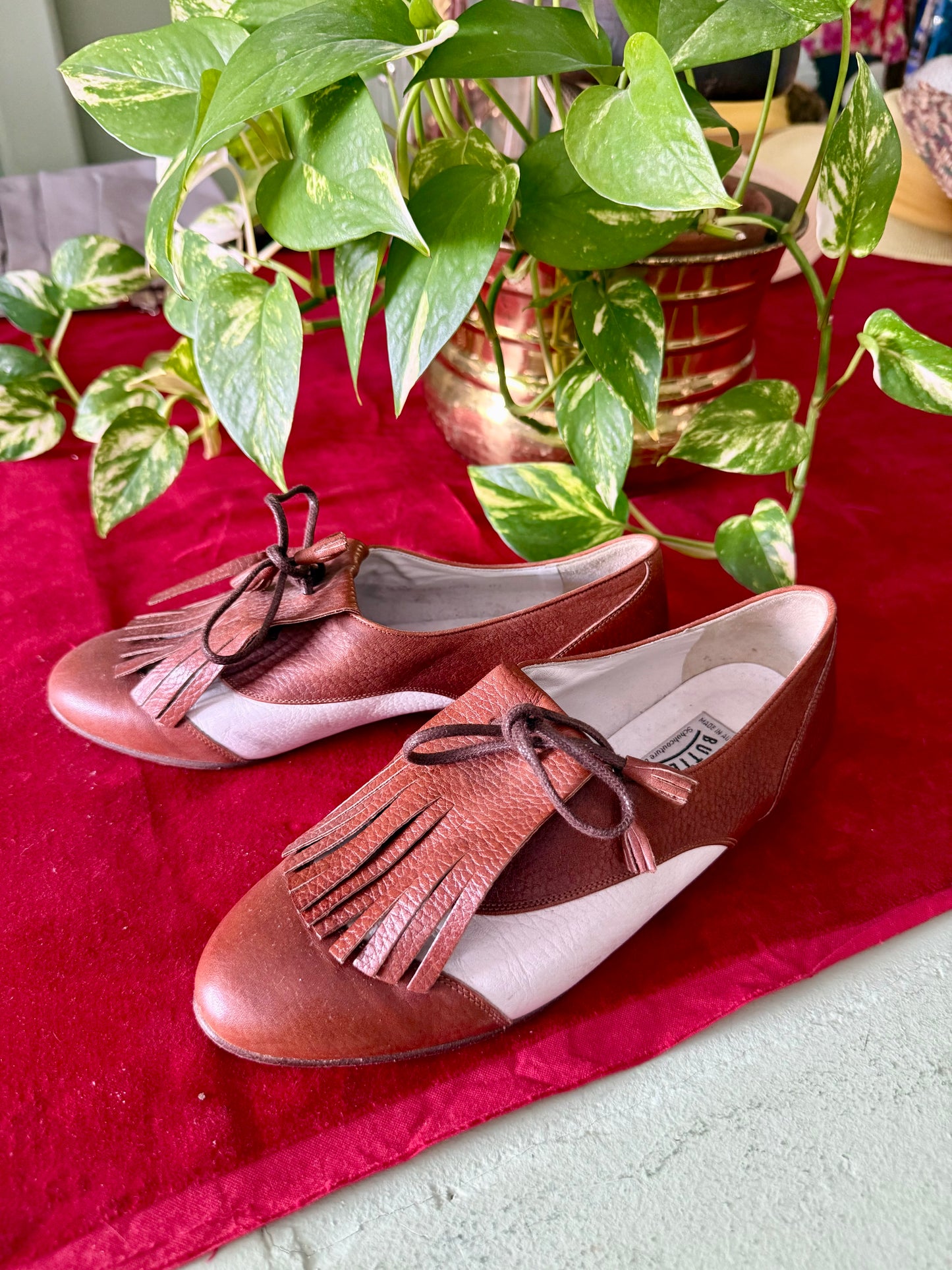 Scarpe bicolore in pelle - NR. 37