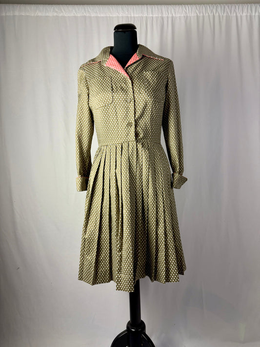 Abito anni ‘50 a pois con colletto e polsini a contrasto -TG. 40