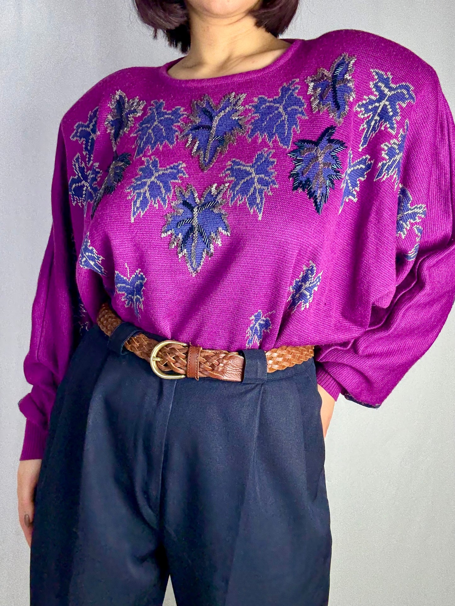 Maglione anni ‘80 viola con foglie 🍃 - TG. 44/46/48