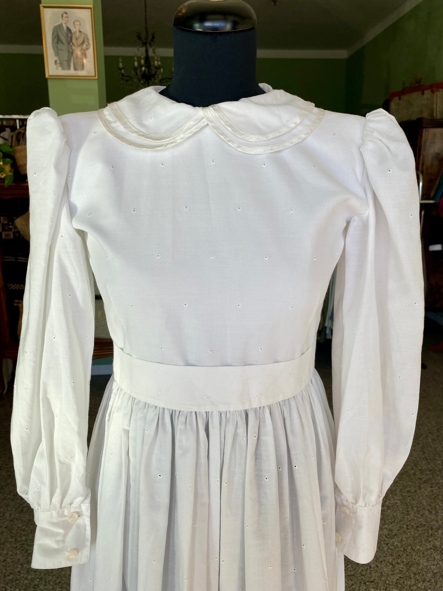 Abito bianco anni '70 in cotone ricamato stile prateria - TG. 38/40