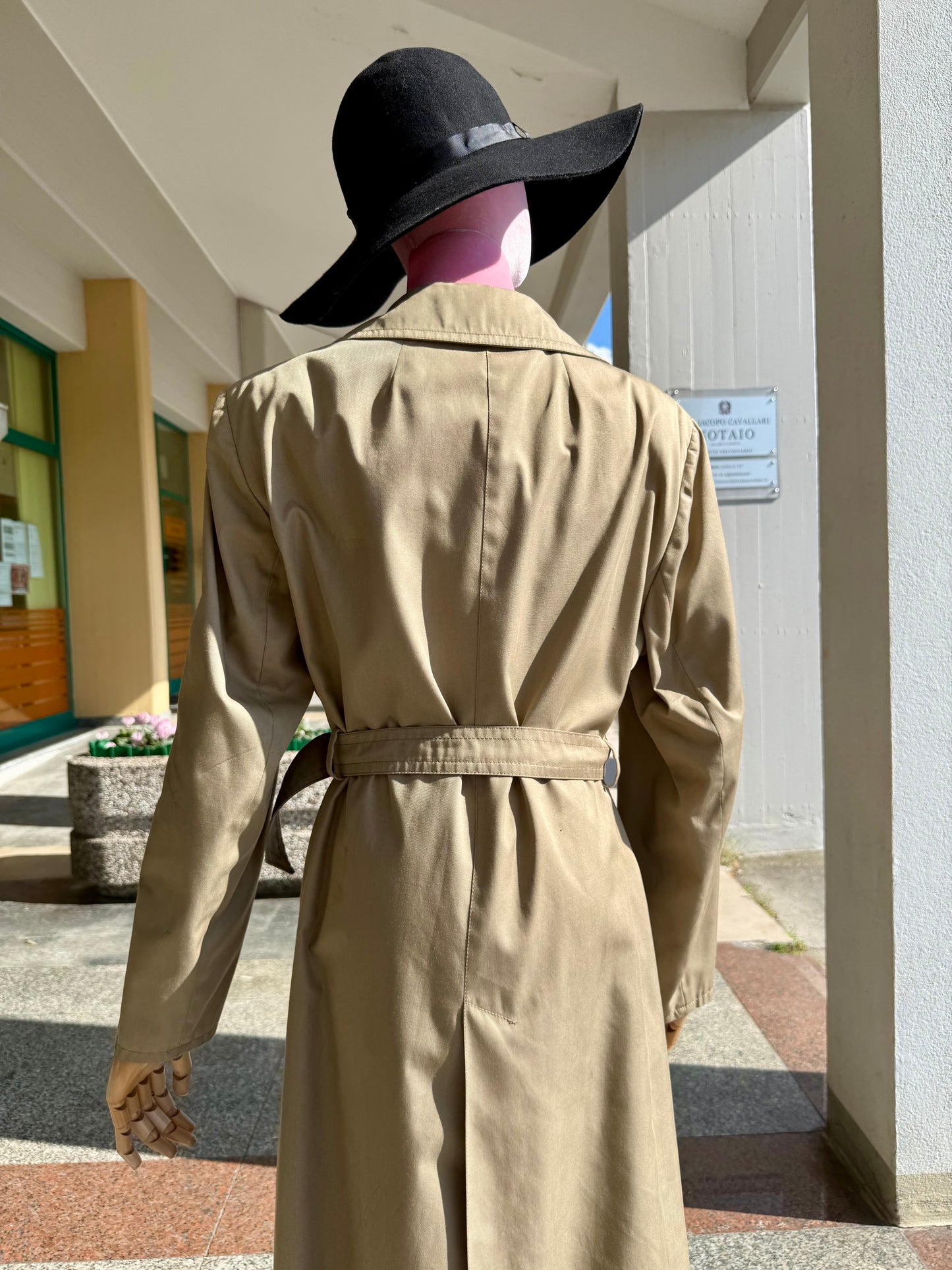Trench anni ‘70 beige TG. 44/46