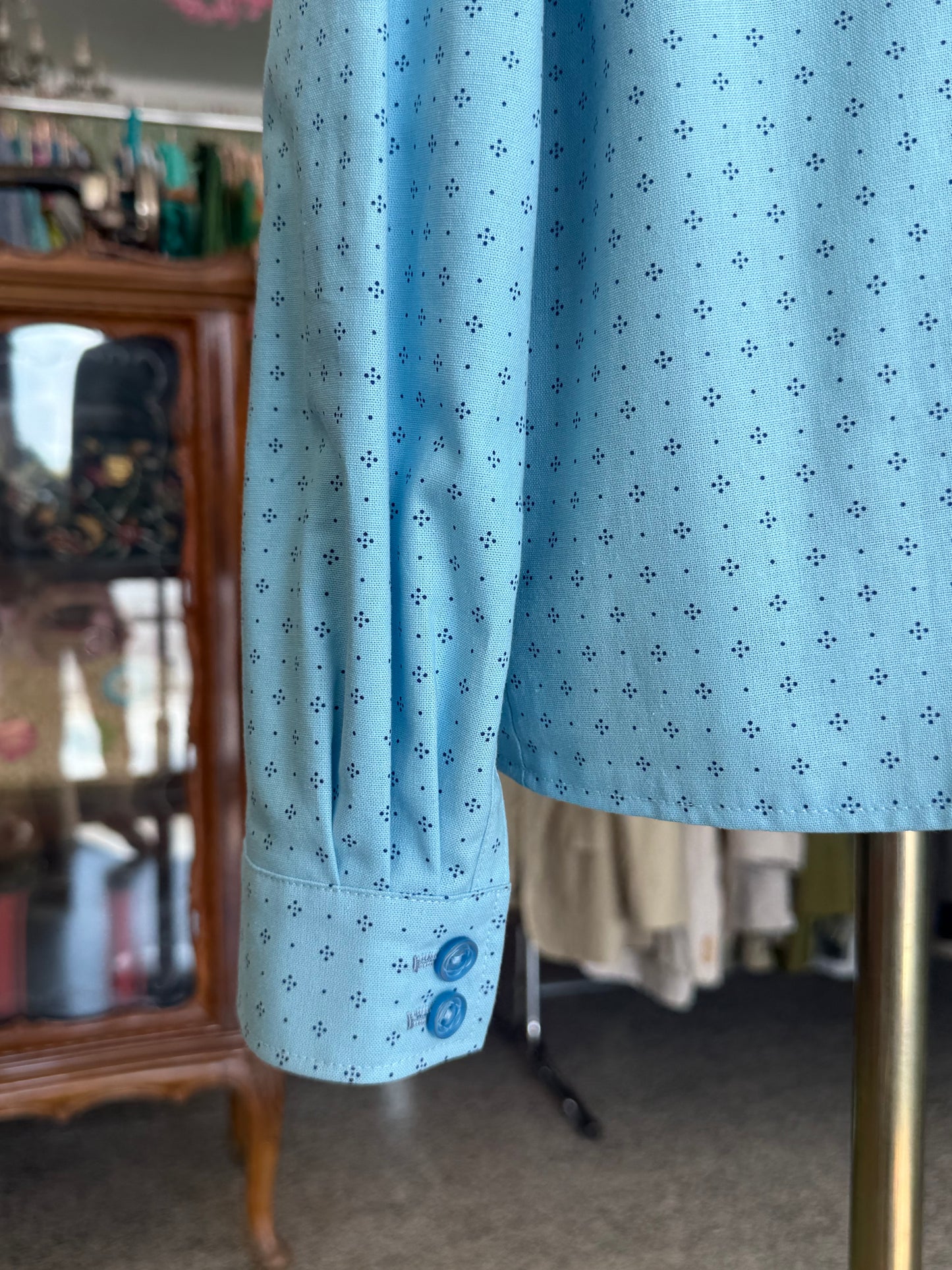 Camicia azzurra anni ‘70 - TG. 46/48