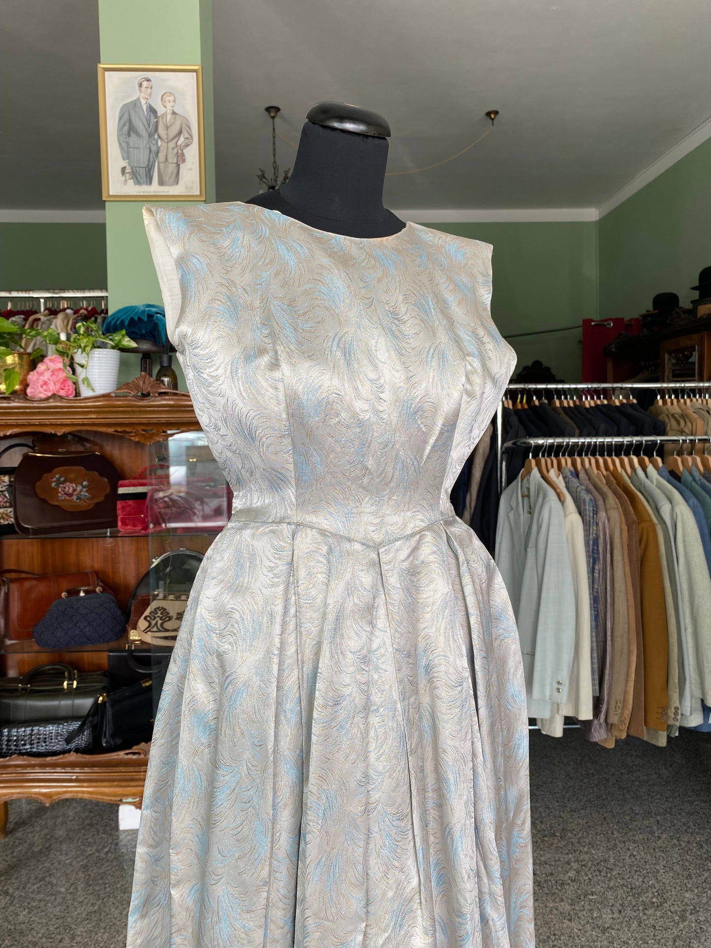 Abito originale anni ’50 in broccato lamé a motivo piumato - TG. 38