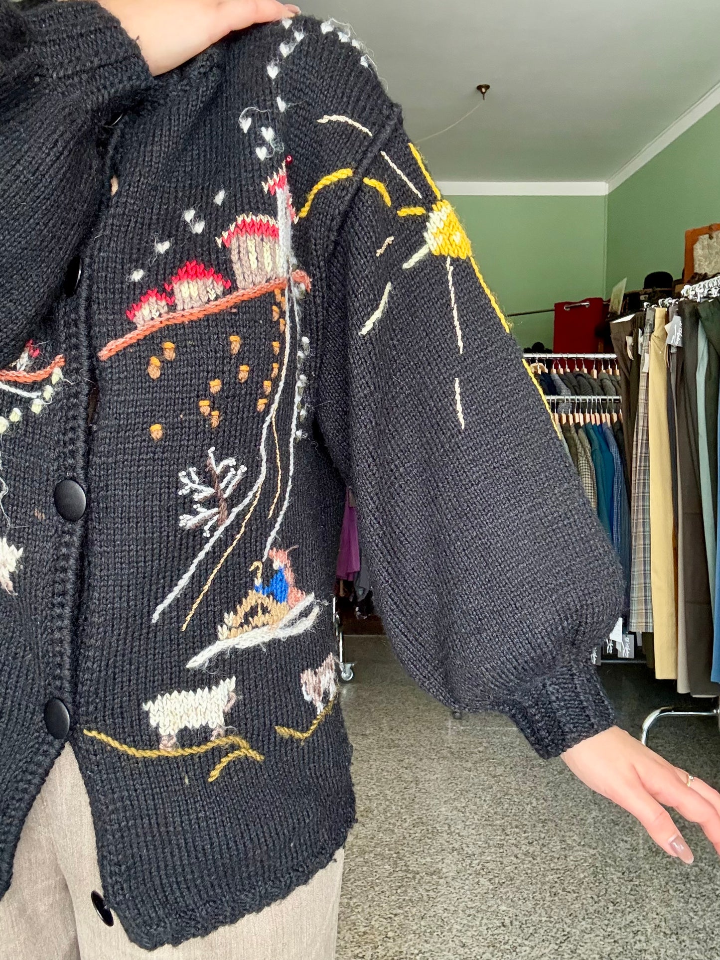 Cardigan tirolese con ricami scene di montagna - TG. 44 circa