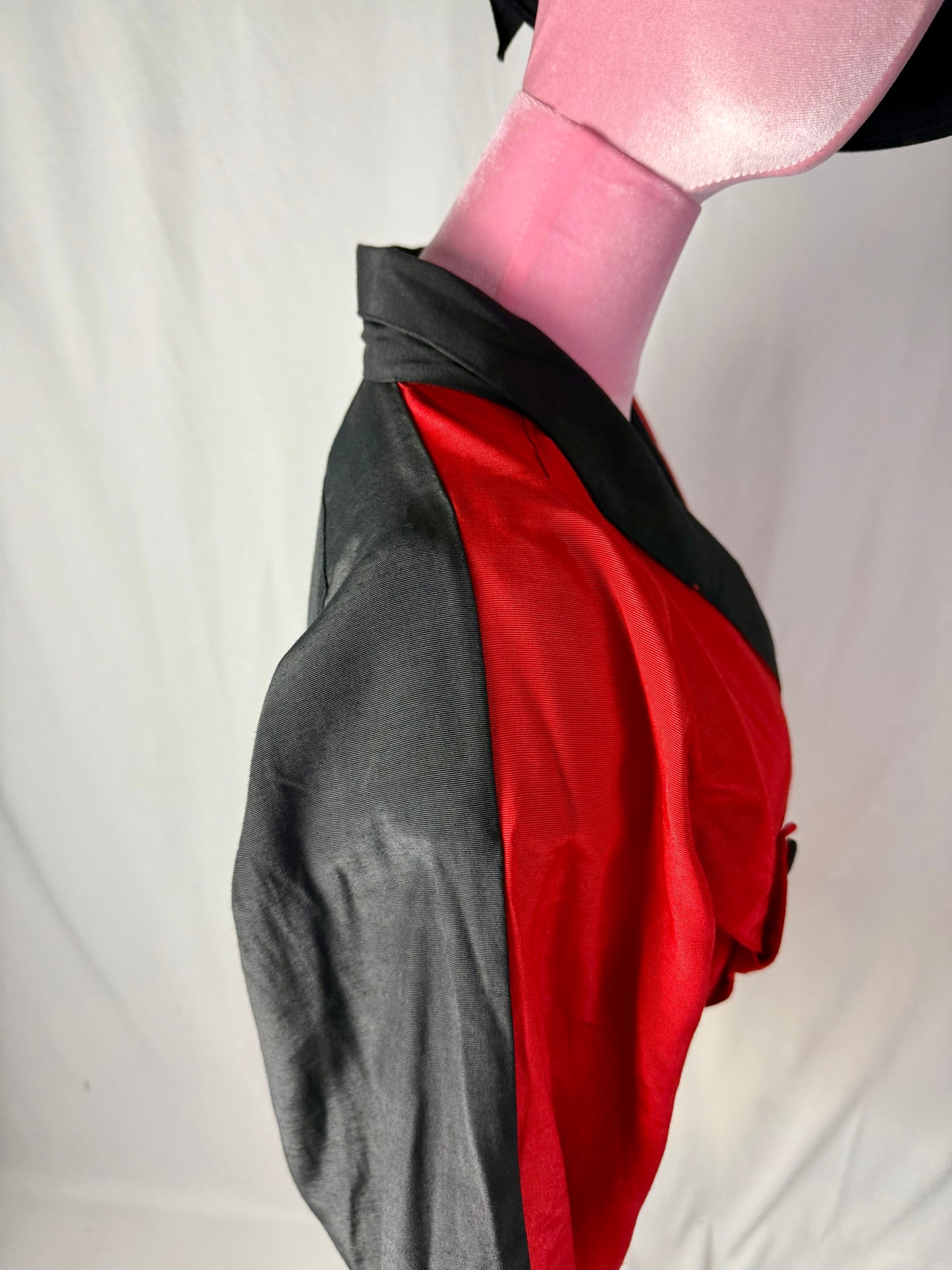 Bolero anni ‘80 bicolore rosso e nero - TG. 40