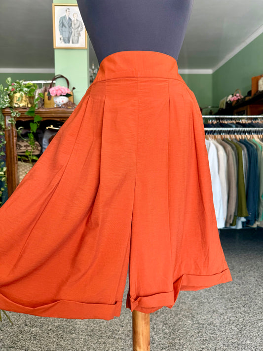 Pantalone corto a vita alta arancione - TG. 42