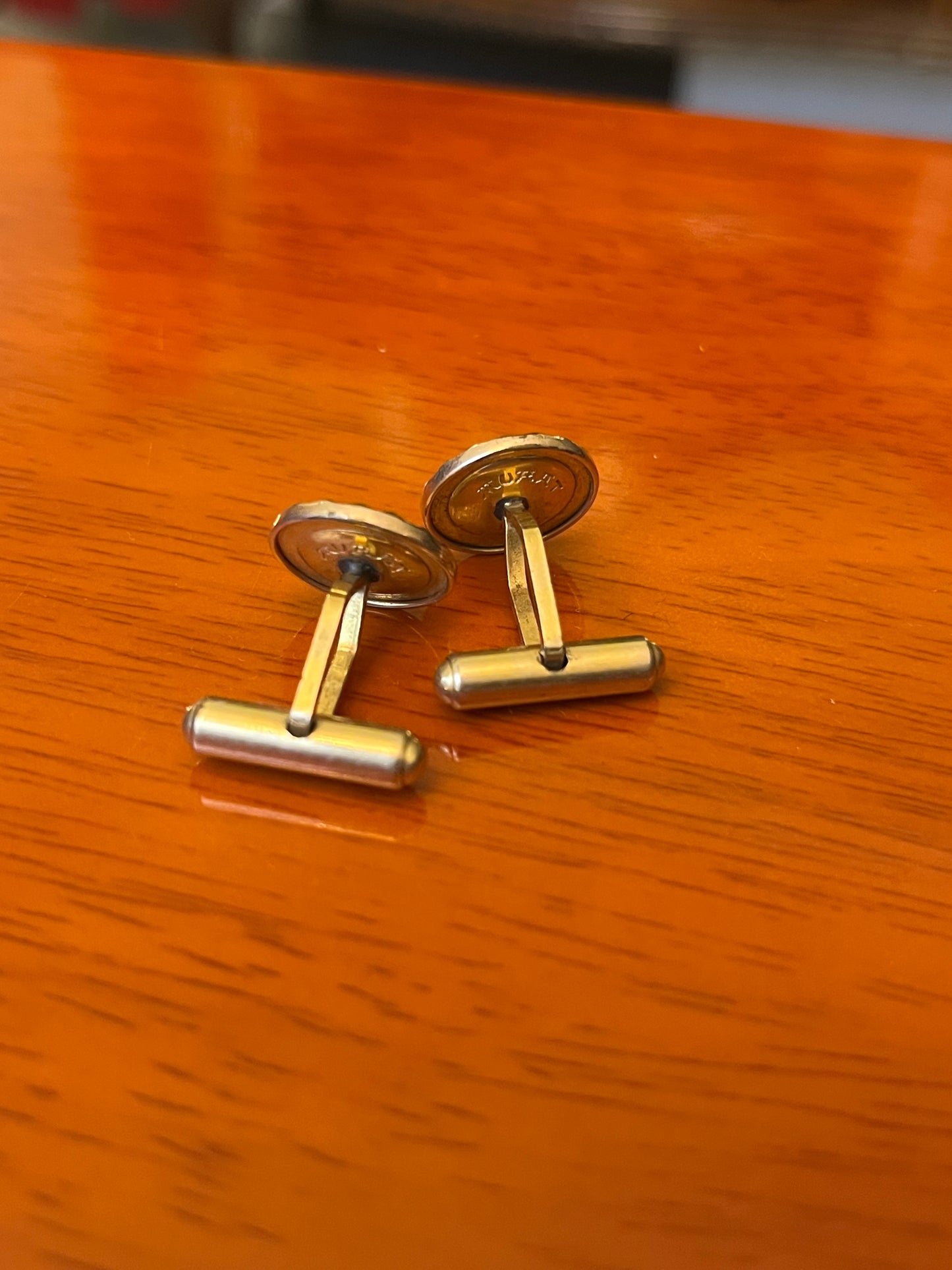 Gemelli dorati tondi