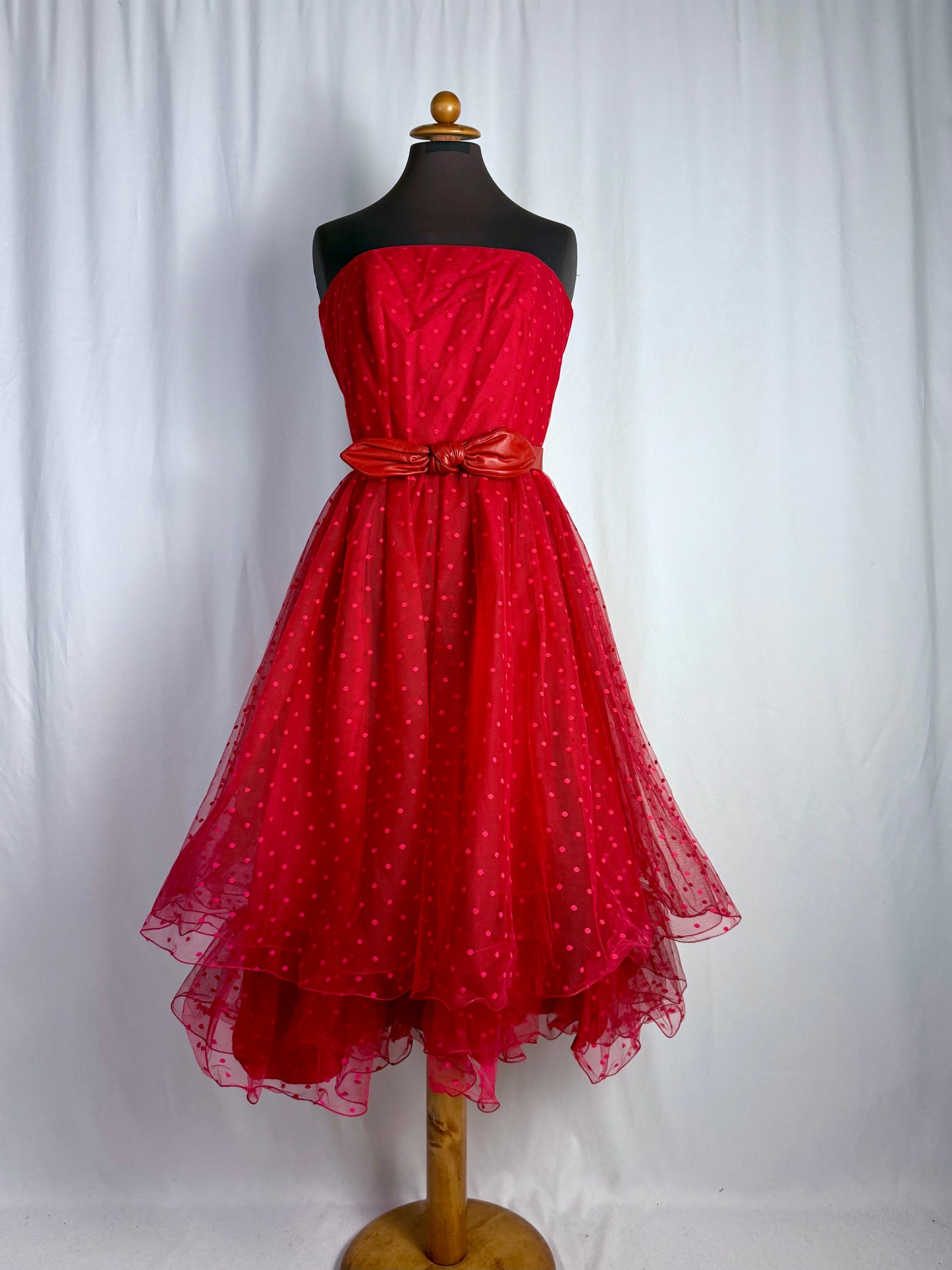 Abito anni ‘80 bustier in tulle rosso - TG. 38/40