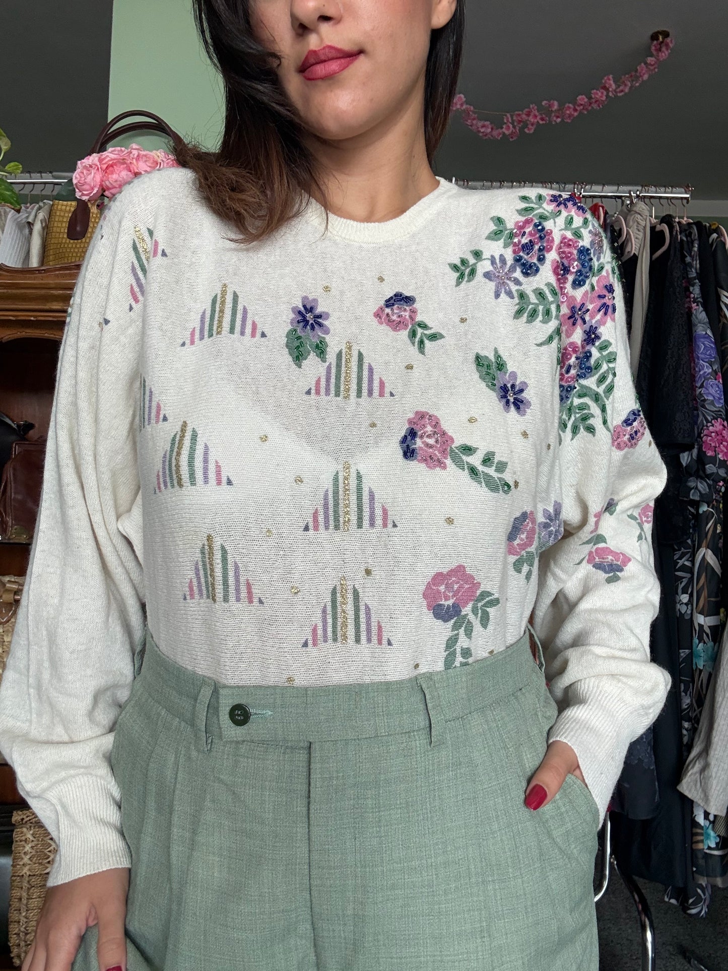 Pullover con ricami - TG. M/L