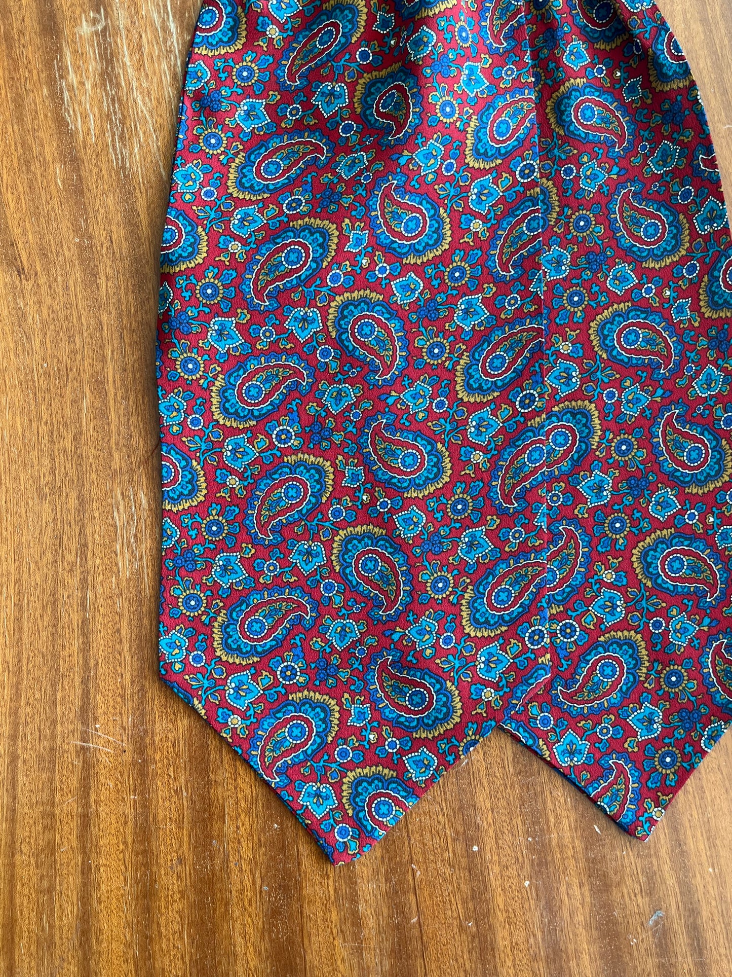 Ascot seta paisley