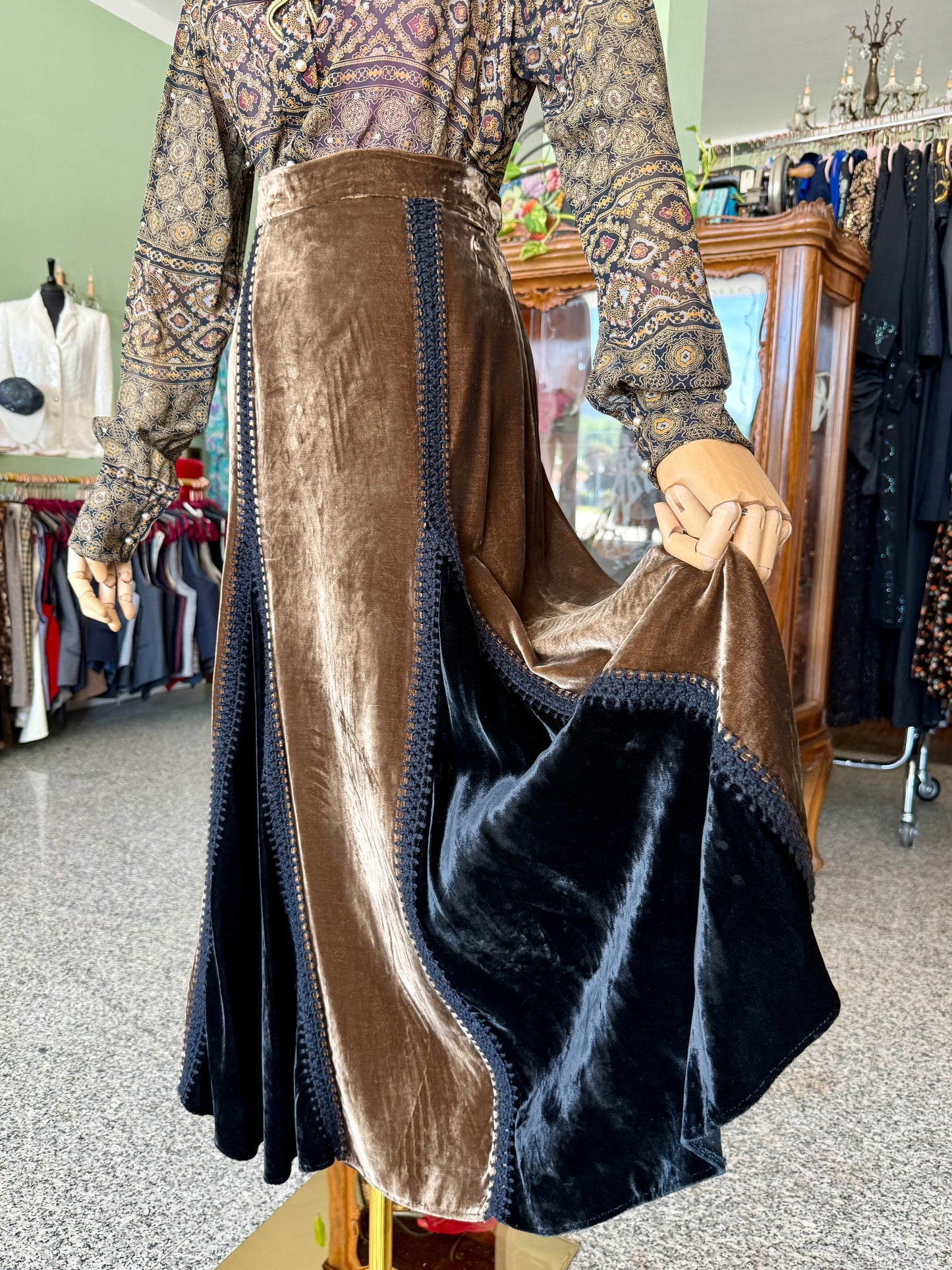 Gonna Alberta Ferretti in velluto di seta  - TG. 44