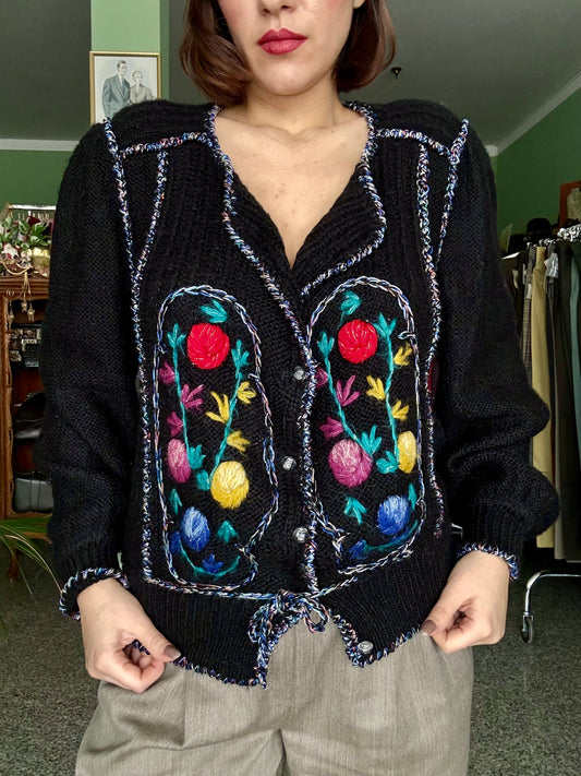 Cardigan tirolese artigianale con ricami floreali - TG. 46/48