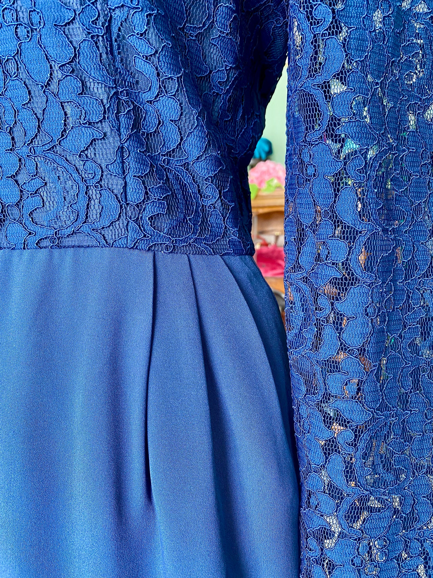 Abito blu con corpino in pizzo - TG. 40