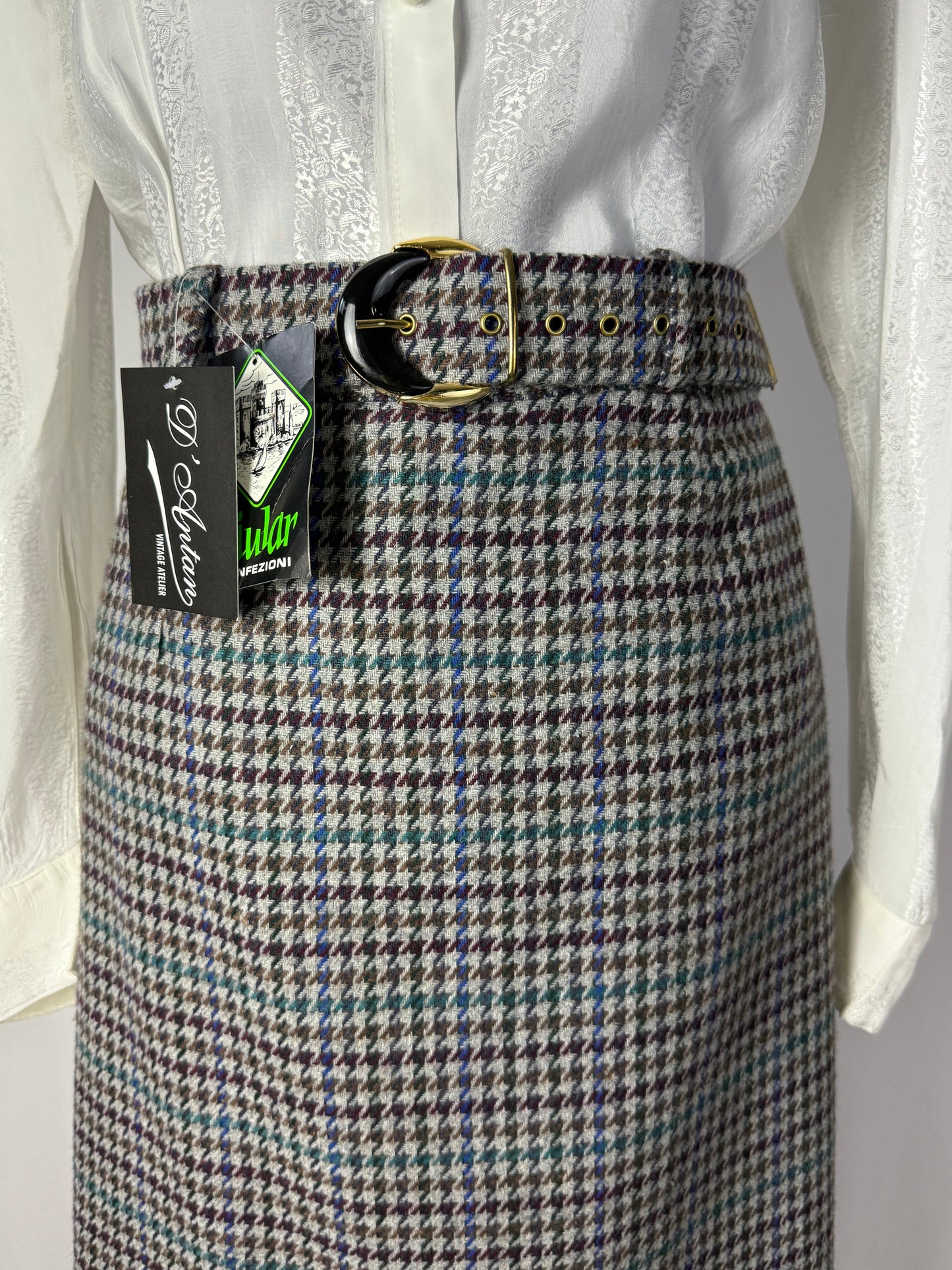 Gonna classica nuova fondo di magazzino - TG. 46