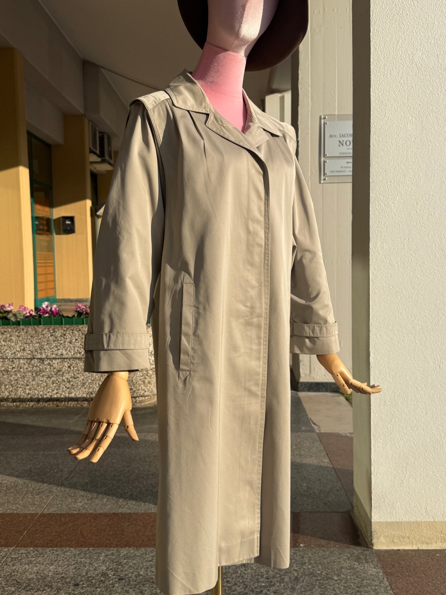 Trench fine anni ‘70 beige - TG. 44