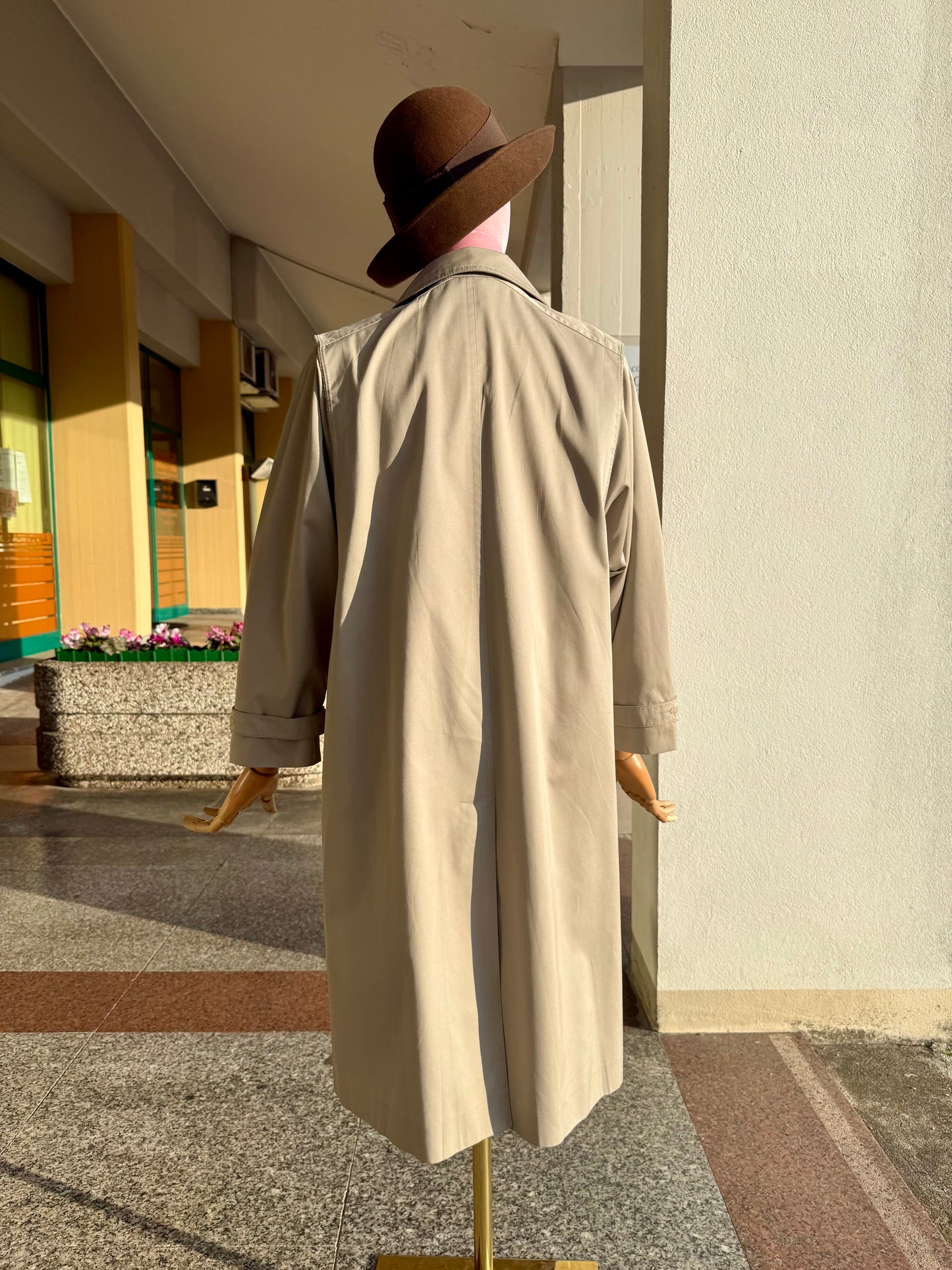 Trench fine anni ‘70 beige - TG. 44