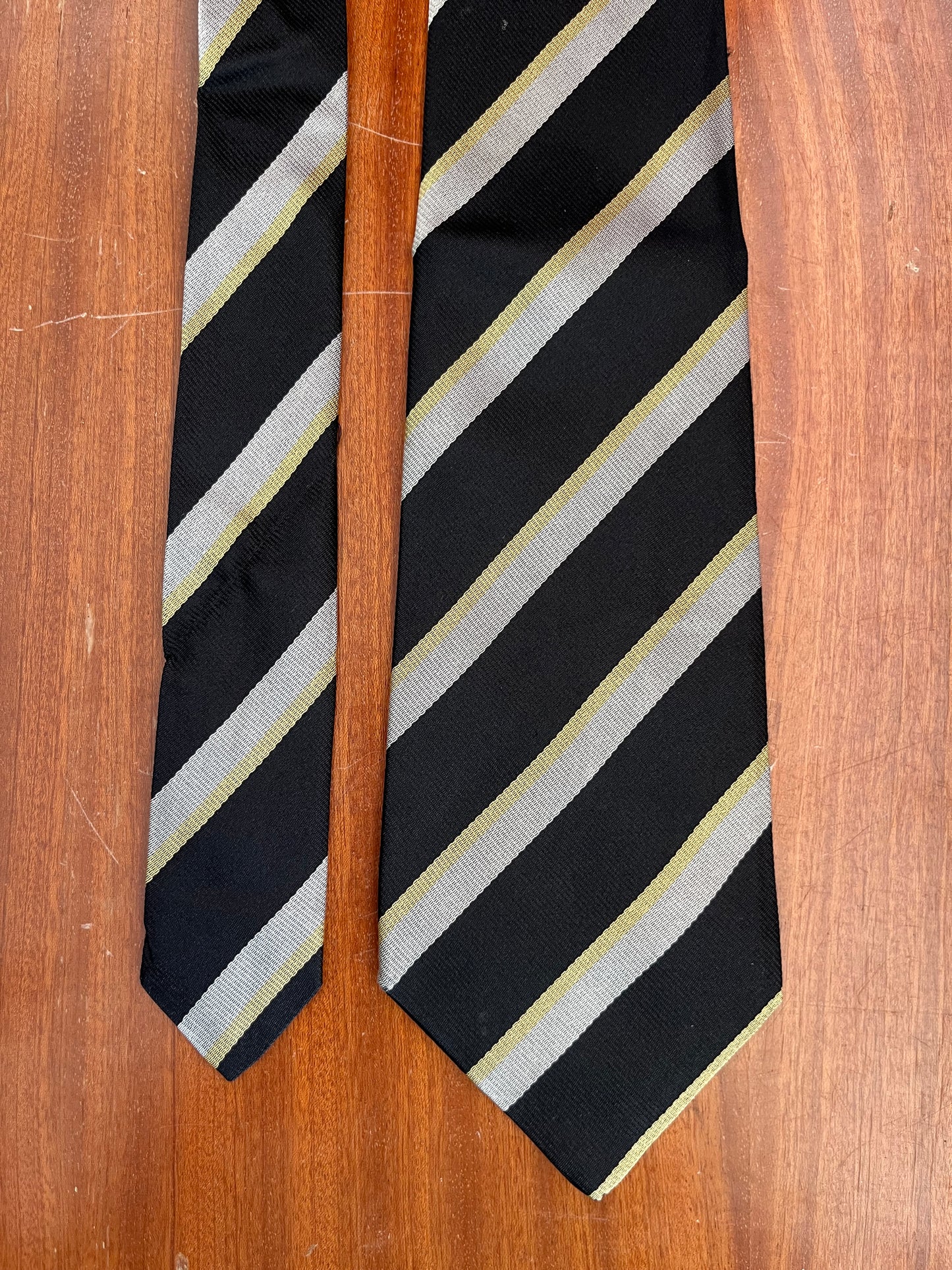 Cravatta anni ‘80 regimental