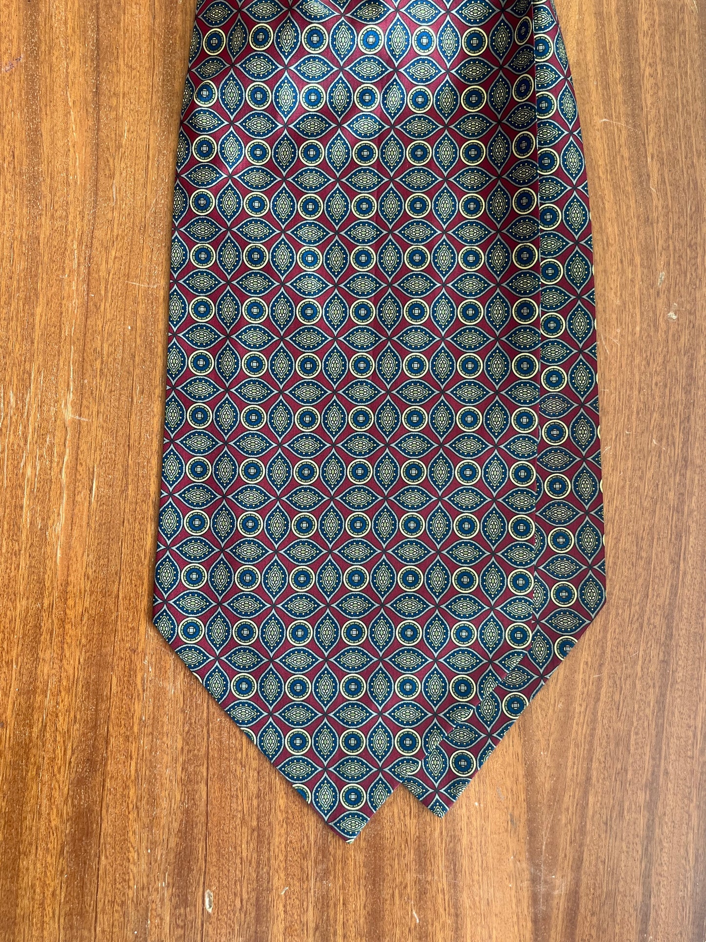 Ascot seta fantasia medaglioni/mandorle